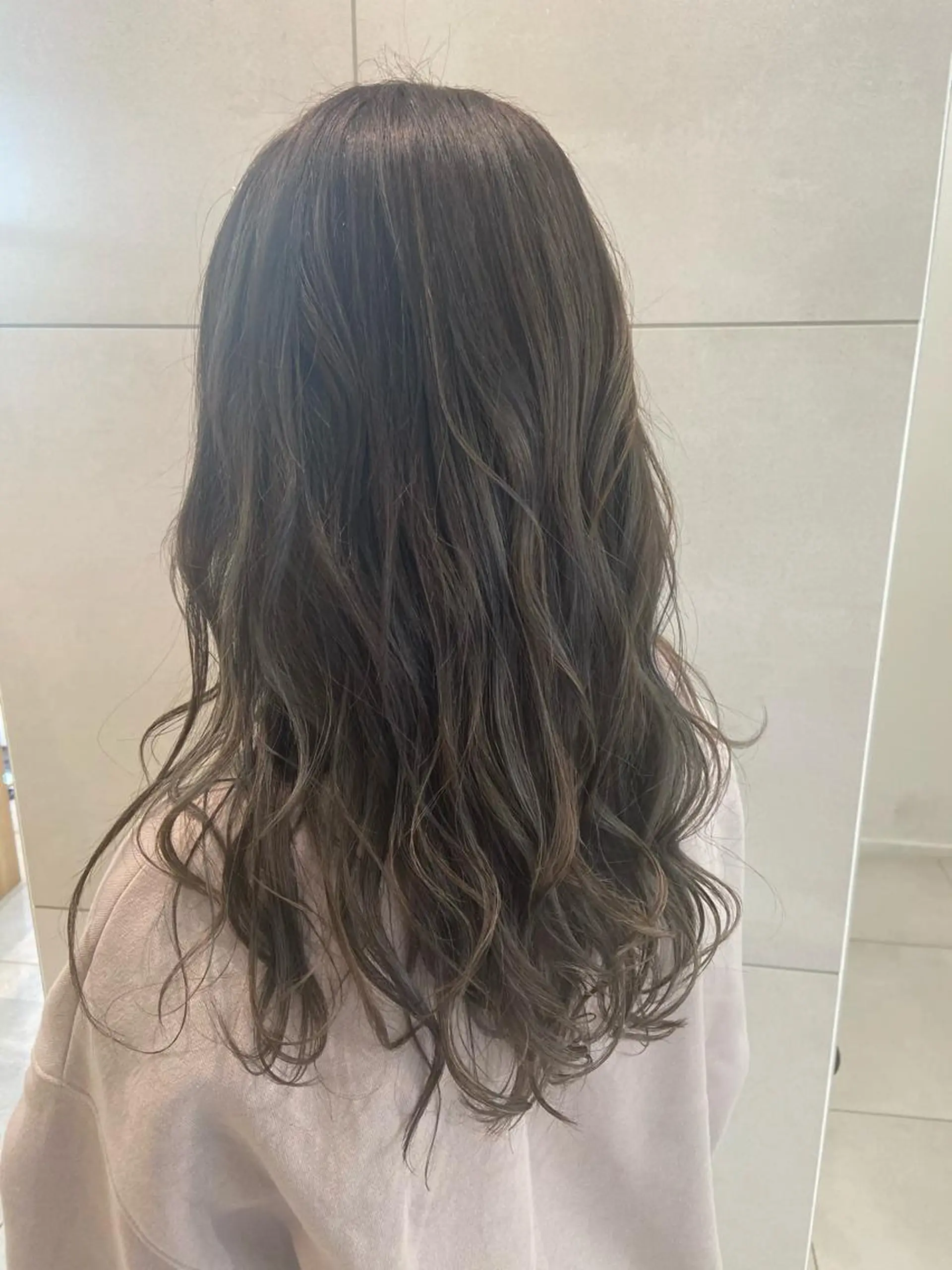 ロング カラー stylist 🌼 SHIONのヘアスタイル