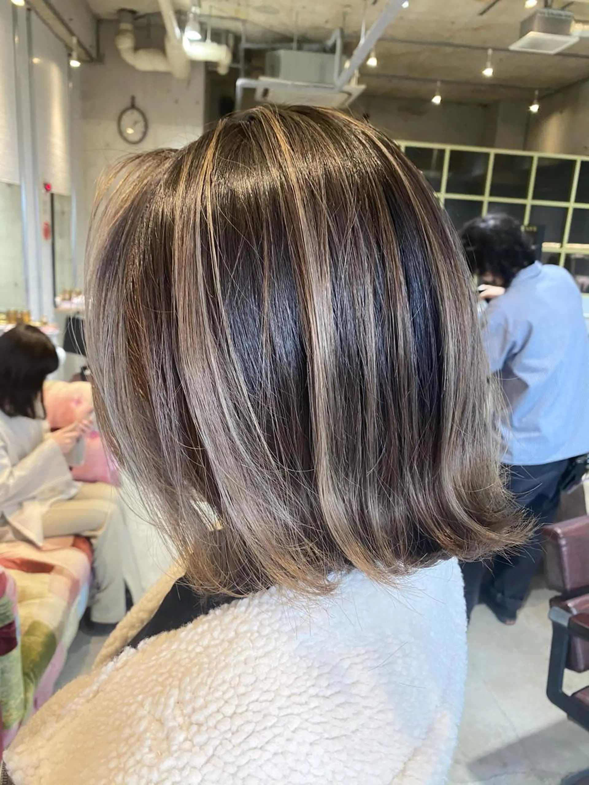 セミロング カラー ヘアアレンジ バレイヤージュ レイヤーカット TOPSTYLIST 🇬🇧JIMMYのヘアスタイル