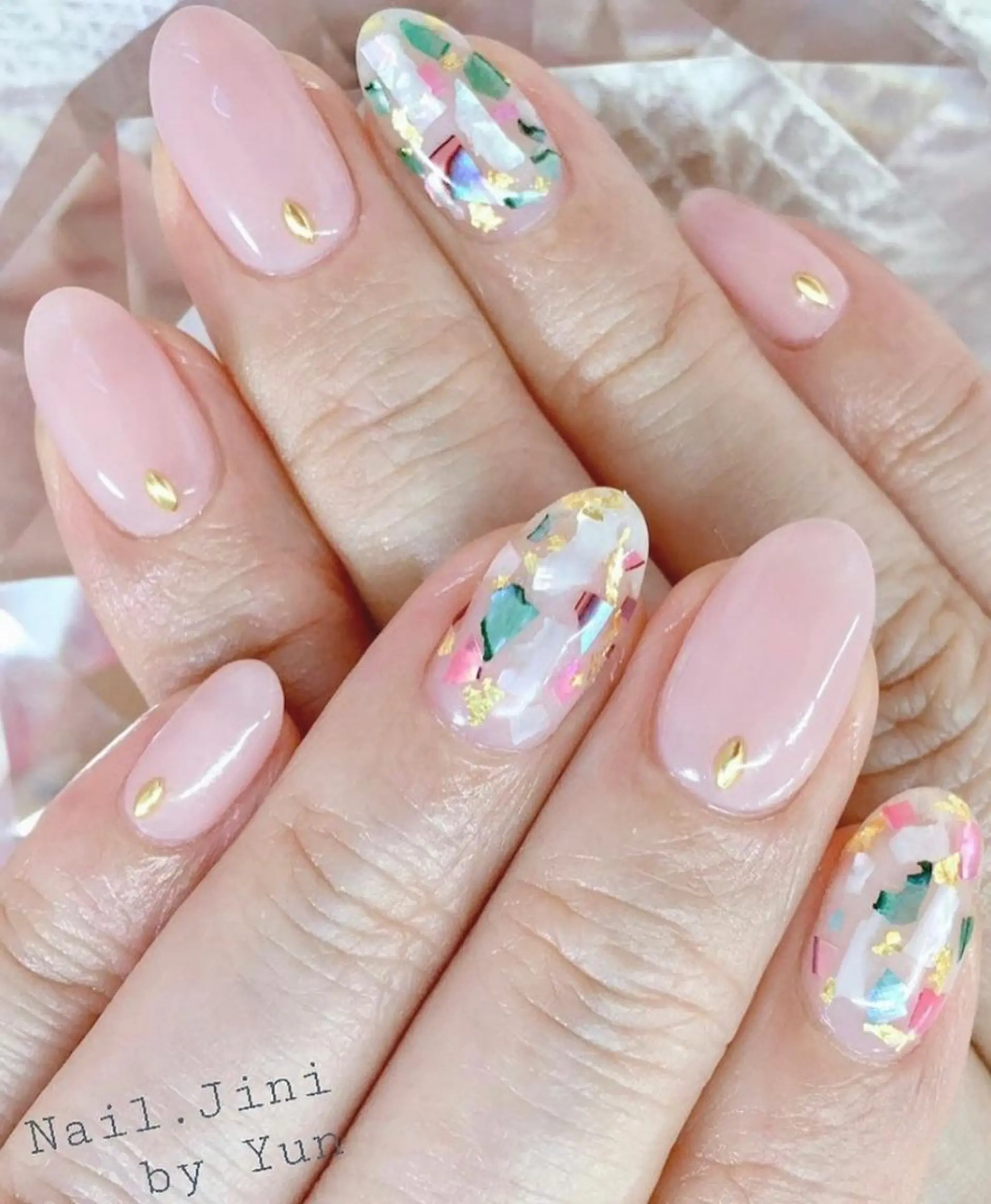 ネイル ハンドネイル JINI NAIL所属・ジニ ネイルのネイルデザイン