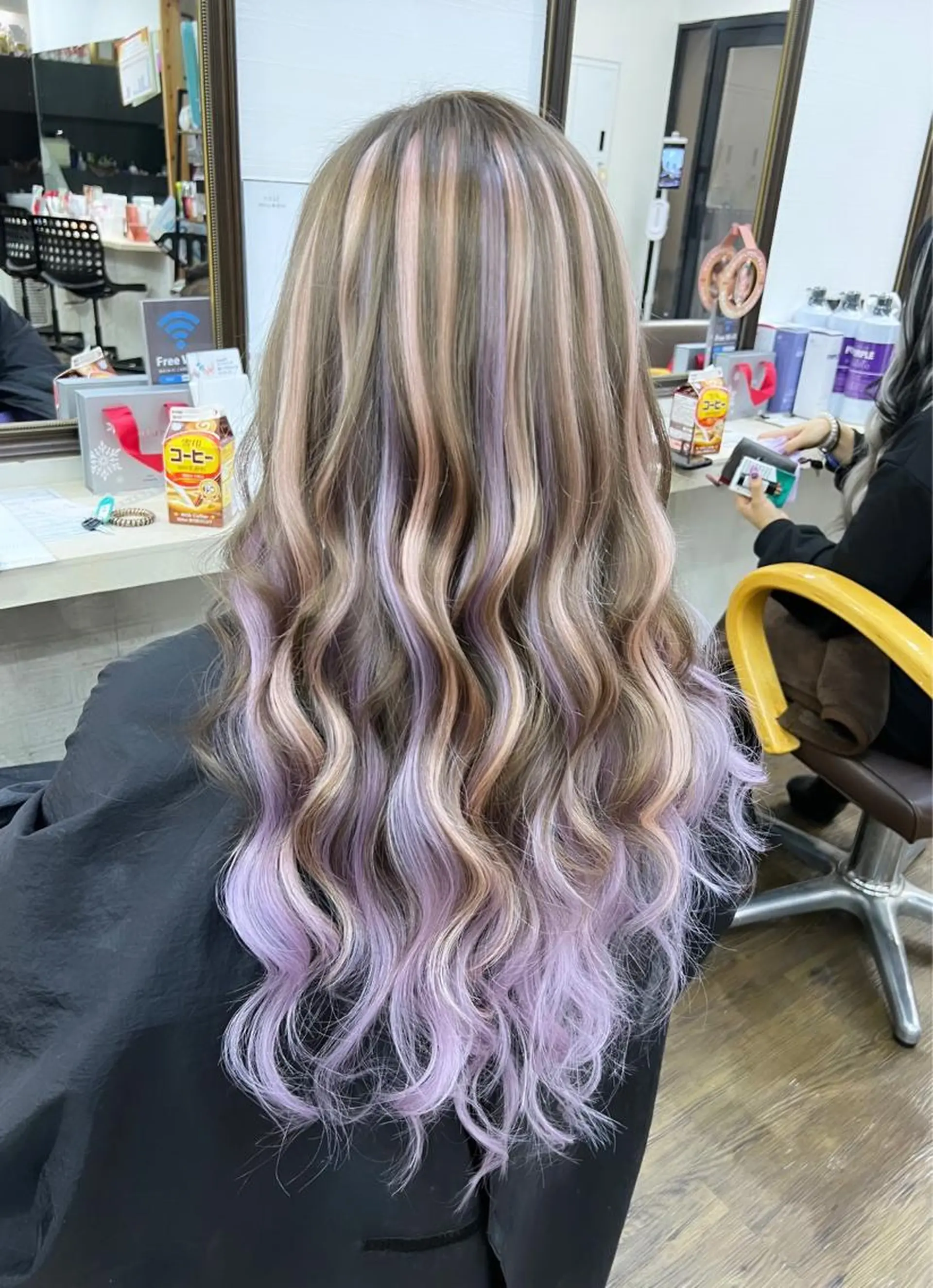 ロング カラー ブリーチ ケアブリーチ エクステ エクステ 🧠U-topia 西村彩🧠のヘアスタイル