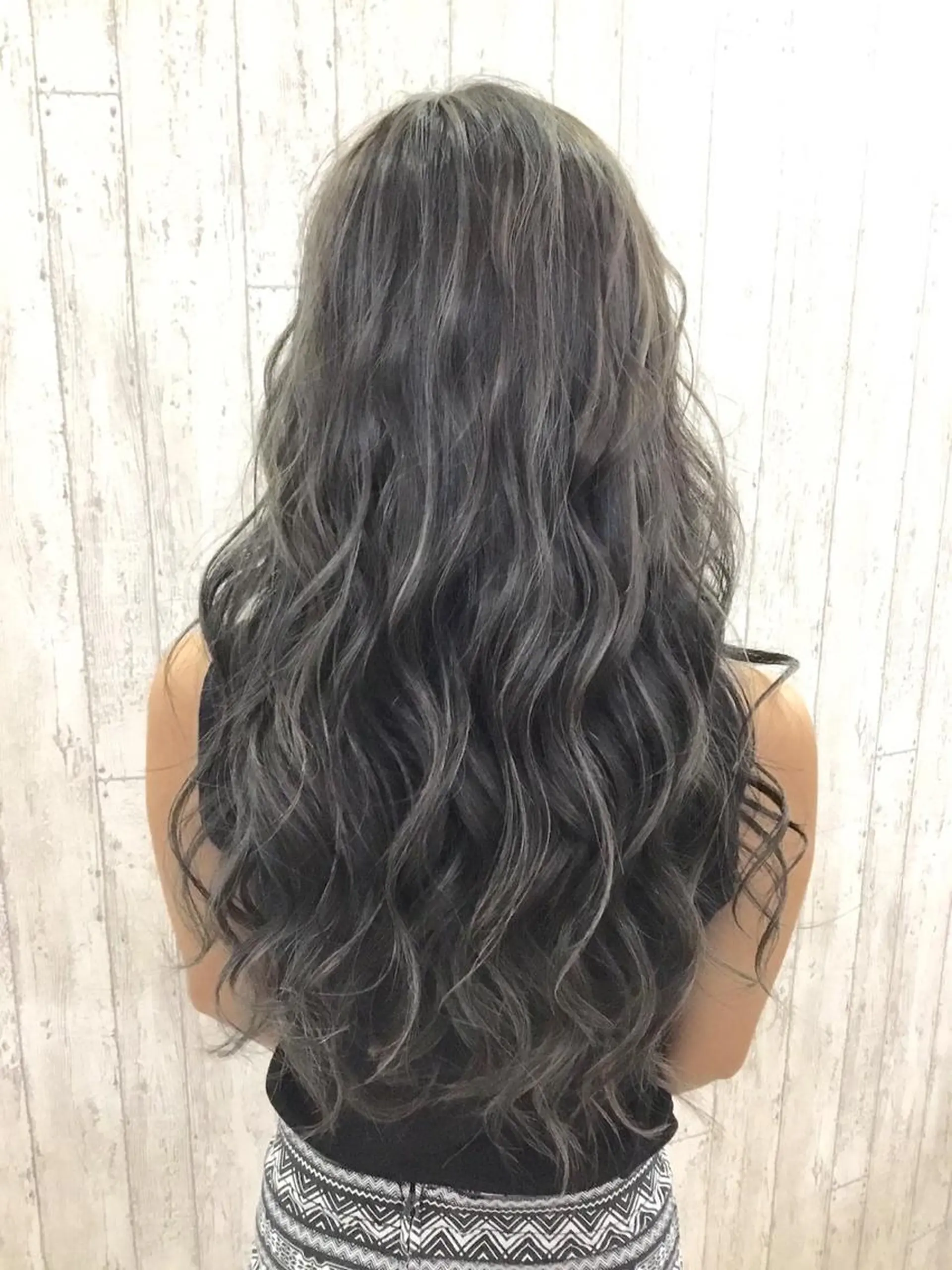 ロング カラー アッシュ 透明感カラー ハイライトカラー ハイライト ヘアカラー トリートメント 髪質改善/艶髪💎 ウエキ リカのヘアスタイル