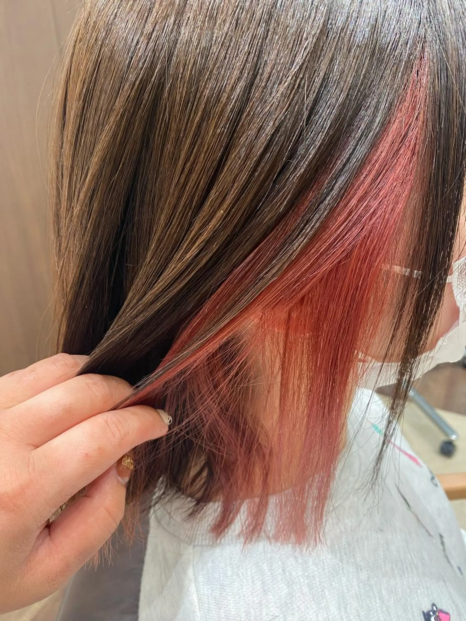 ミディアム カラー 大輪 日向子のヘアスタイル