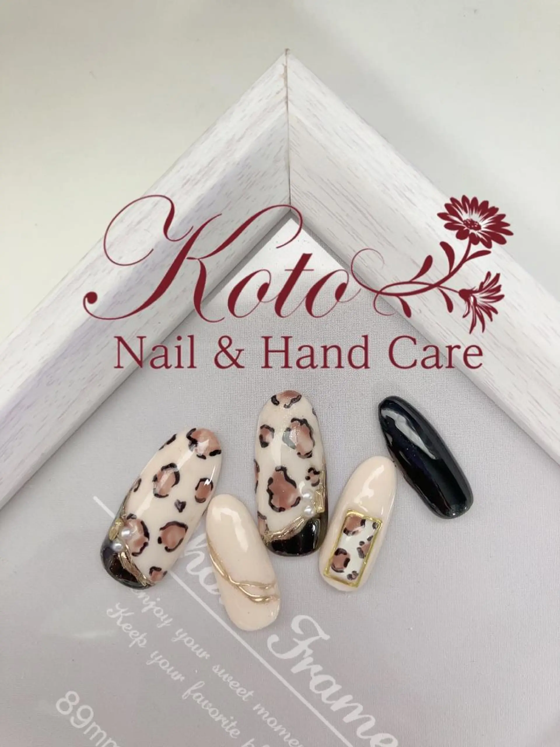 ネイル 長さ出し フットネイル フレンチネイル ジェルネイル ラメ(グリッター) Risa ネイルサロンKOTOのネイルデザイン