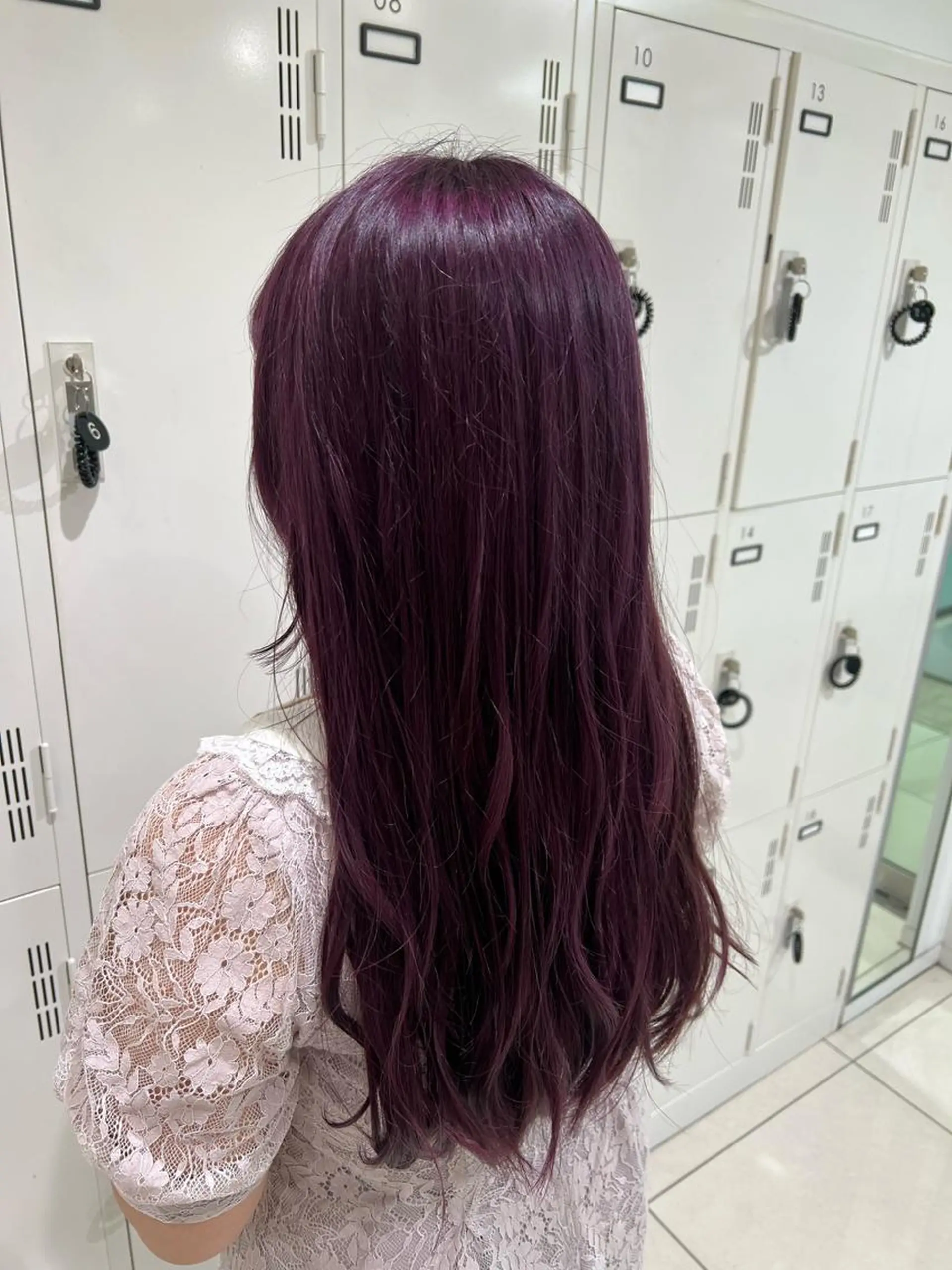 ロング カラー ラベンダーカラー ピンクカラー ピンクラベンダー ヘアカラー トリートメント 【暖色カラー特化】 中山由梨のヘアスタイル