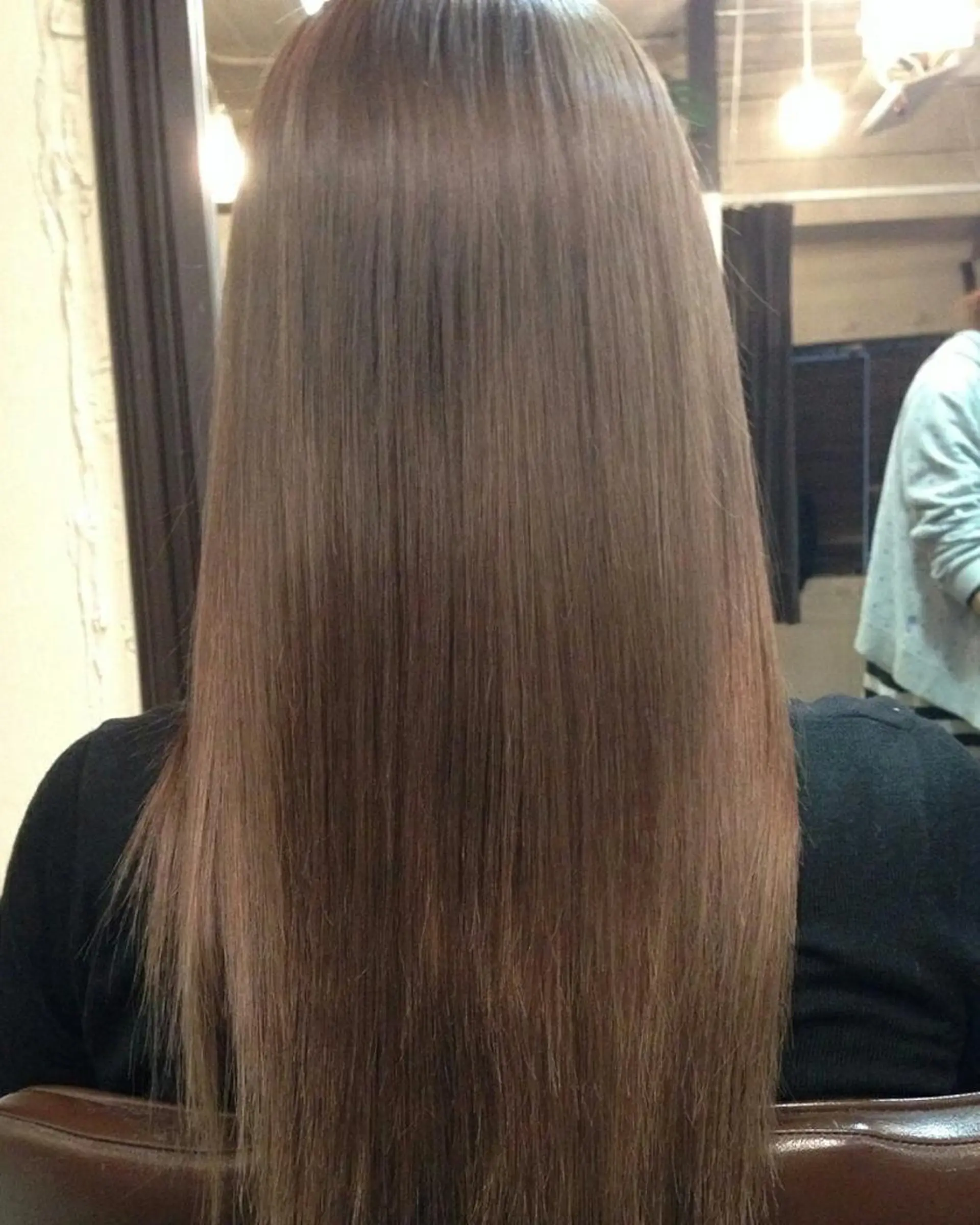 ロング カラー セミロング グレージュ パープルカラー パープルグレージュ 100%髪質改善特化 TRUNSのヘアスタイル