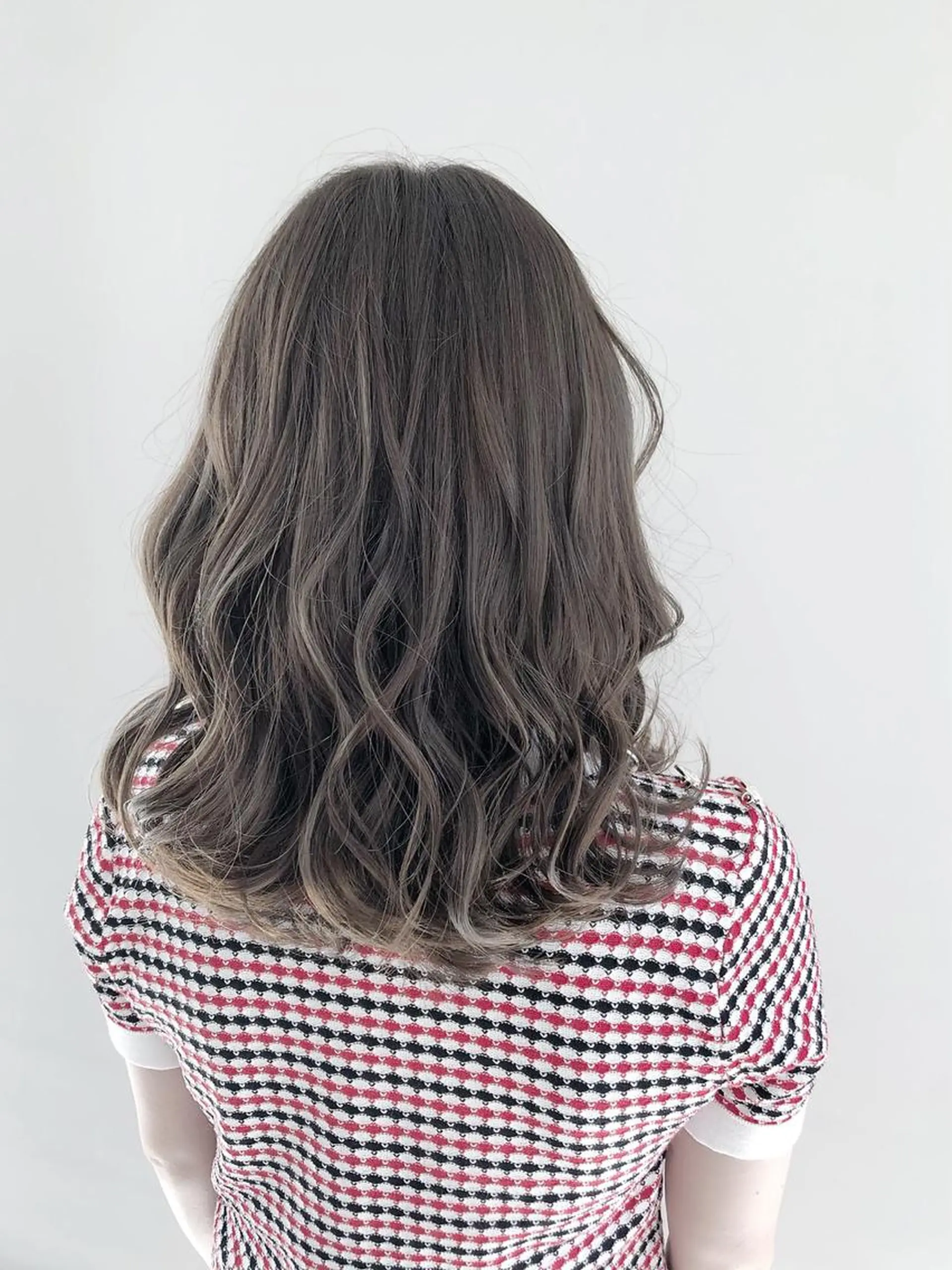 ミディアム カラー パーマ ヘアアレンジ メンズパーマの巨匠 鈴木純のヘアスタイル