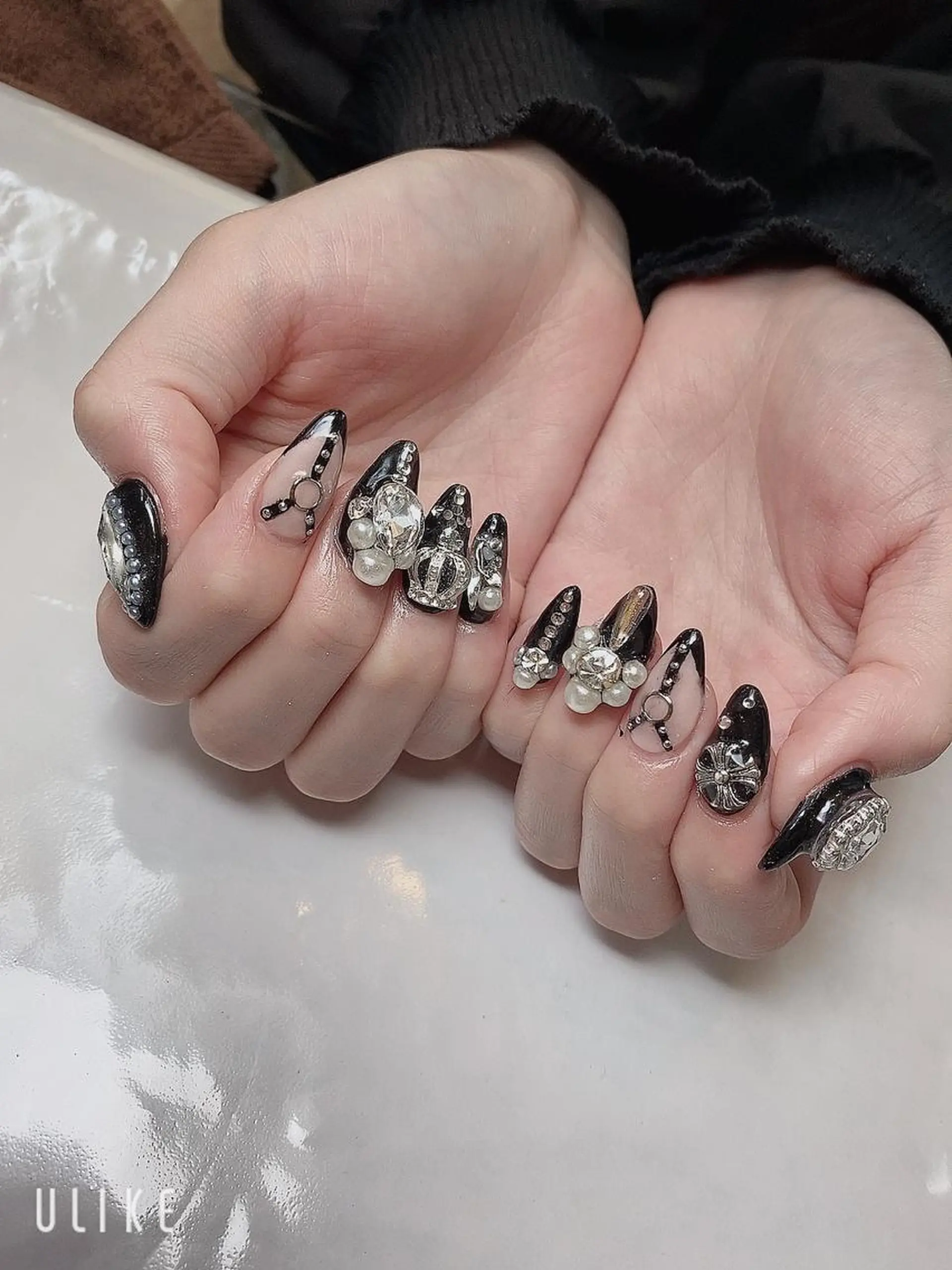 ネイル ハンドネイル ニコ ニコのネイルデザイン