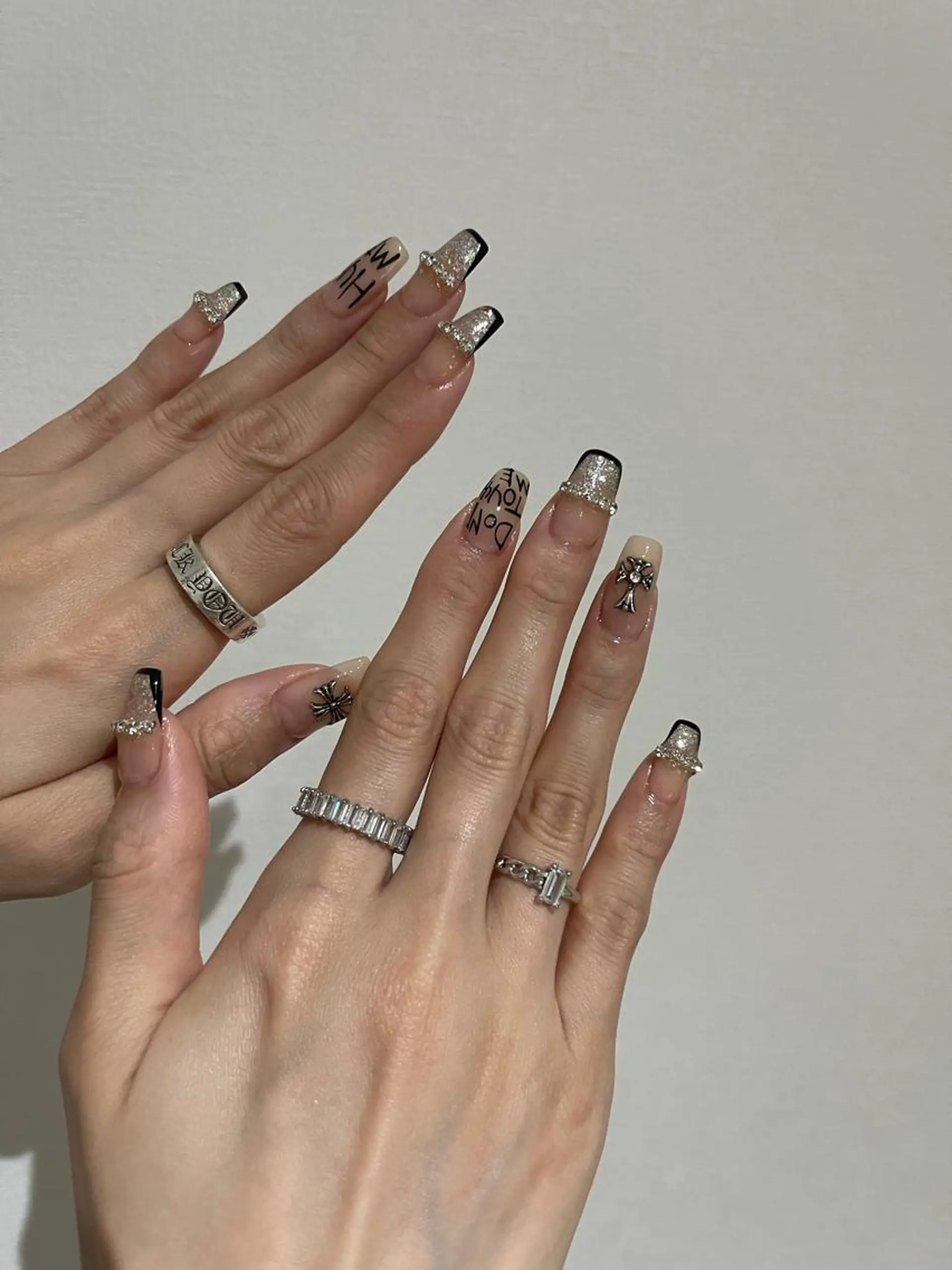 ネイル 8113 海外/y2k/韓国のネイルデザイン