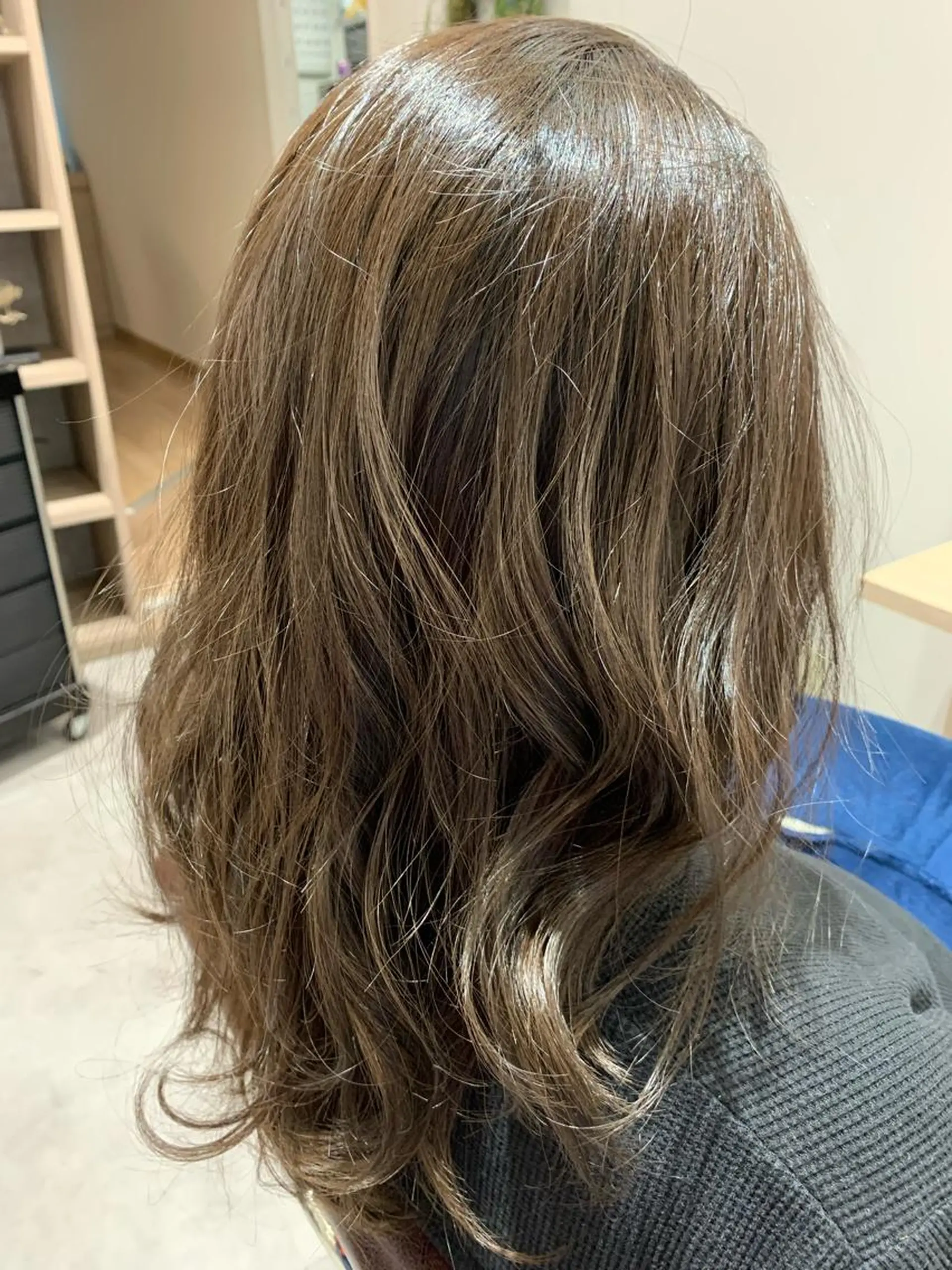 ミディアム infinity新富町所属・池田 美玖のヘアスタイル