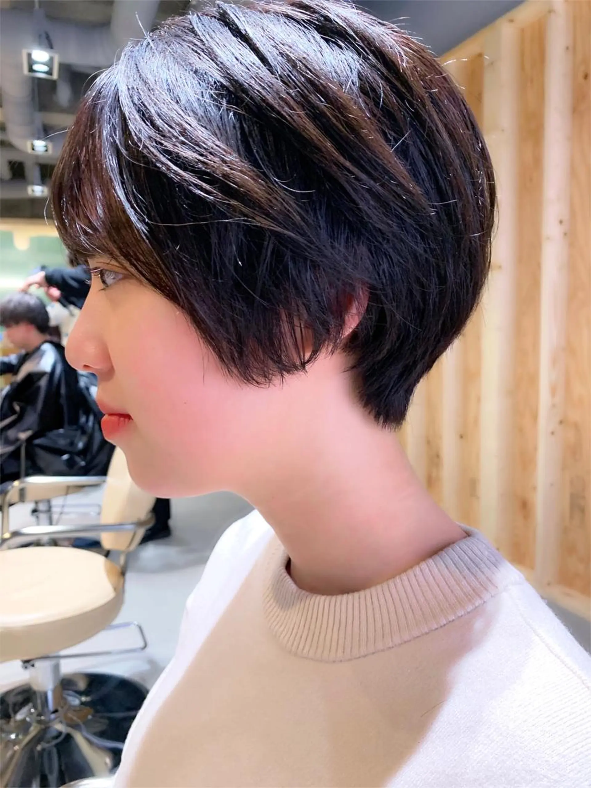 ショート カラー くびれヘア ショートヘア tension 【テンション】のヘアスタイル