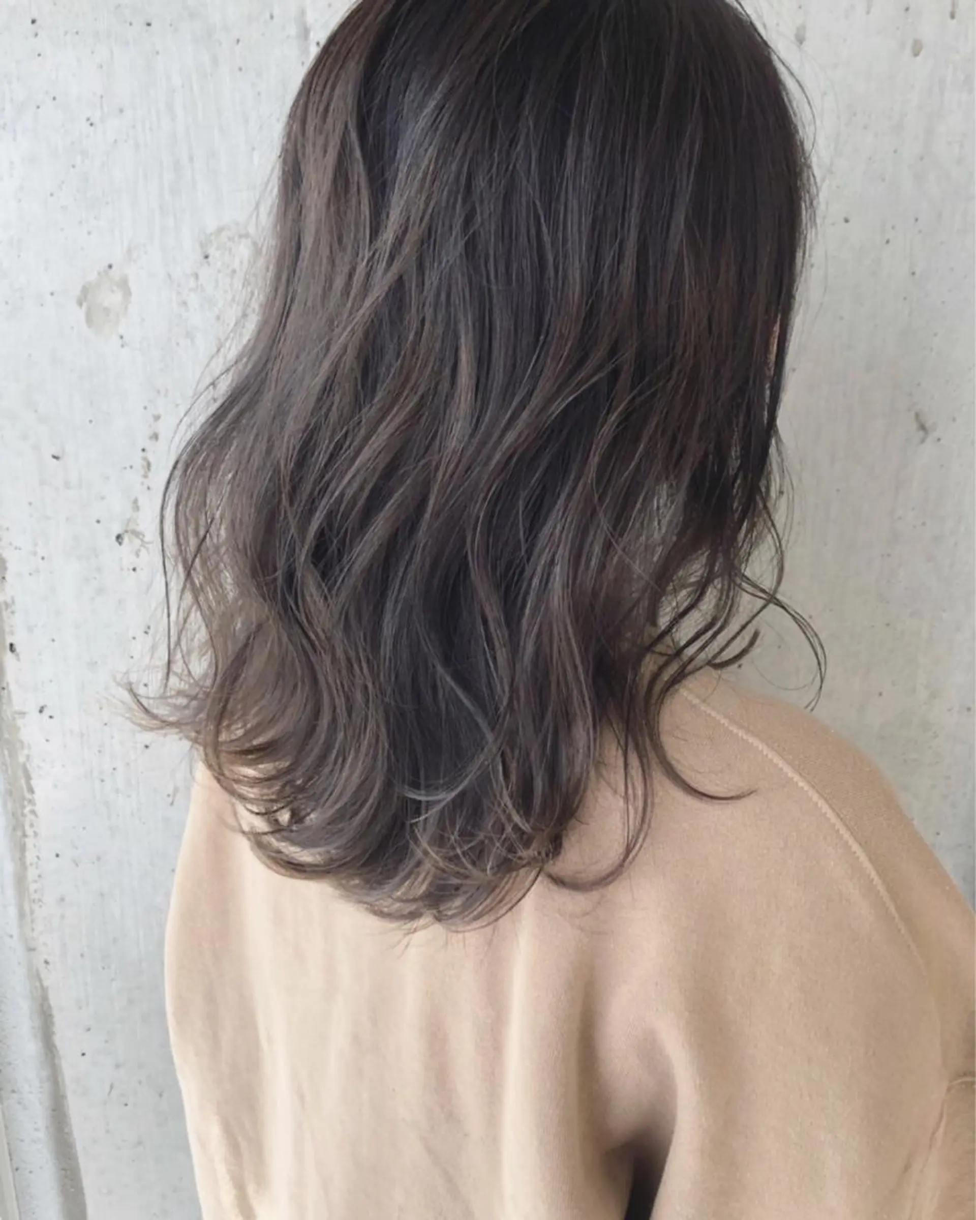 ロング カラー ナツメダ ダイキのヘアスタイル