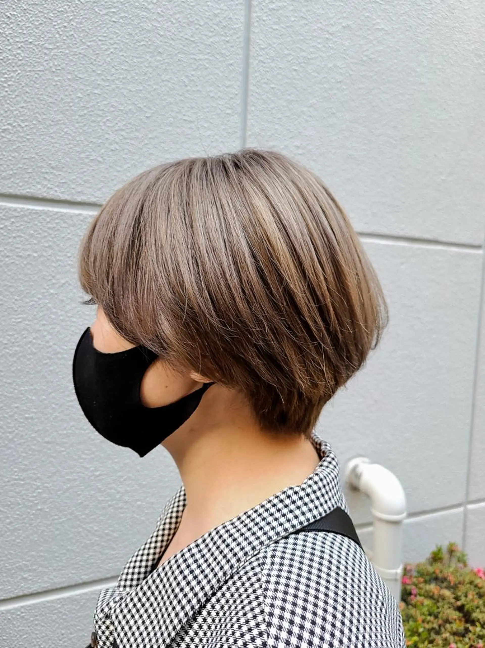 ショート カラー ベージュカラー ミルクティーベージュ ショートヘア 原田 祥彰のヘアスタイル