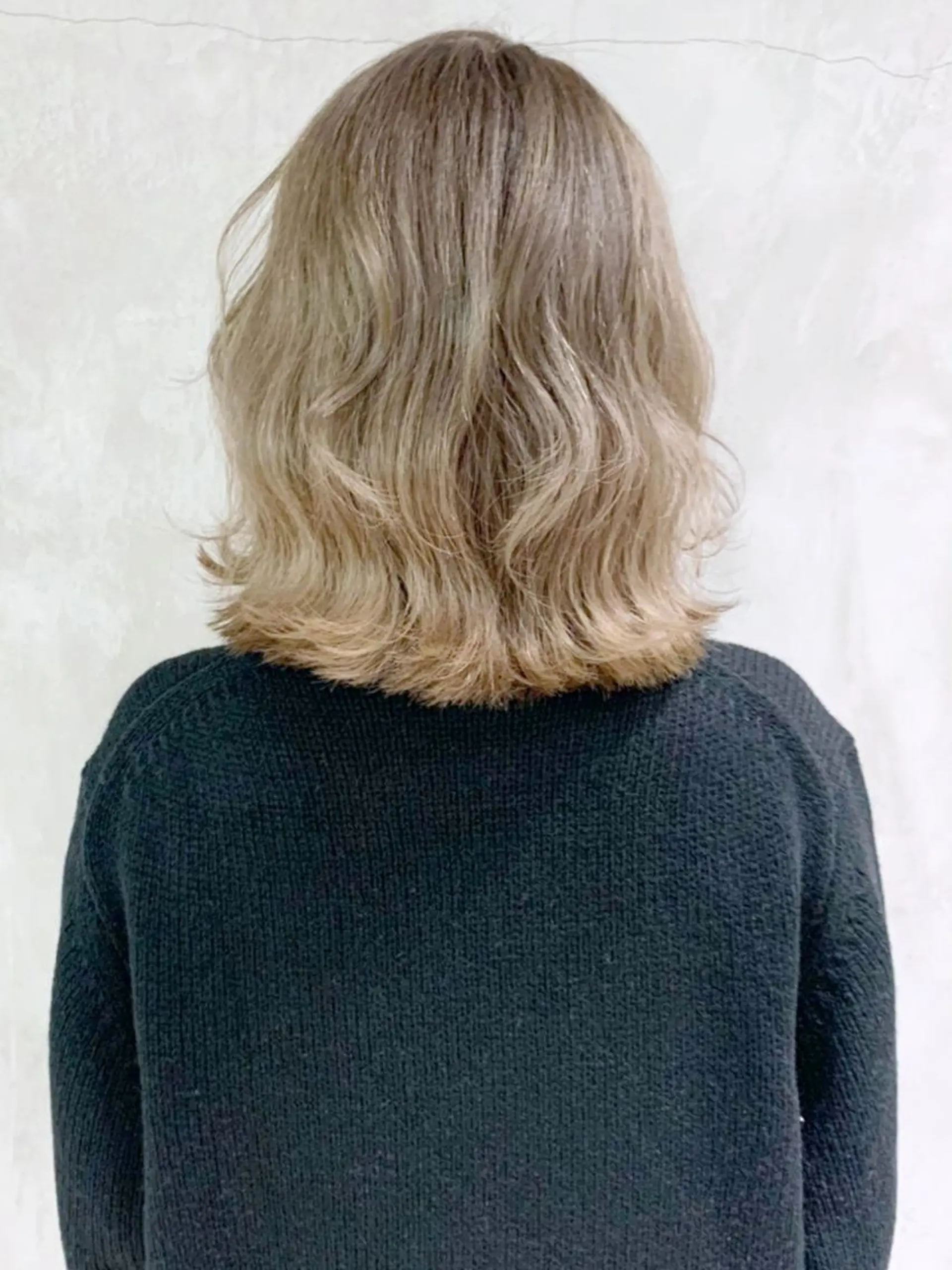 ミディアム カラー パーマ ヘアアレンジ ベージュカラー モカベージュ ITbyALBUM 浦和店のヘアスタイル