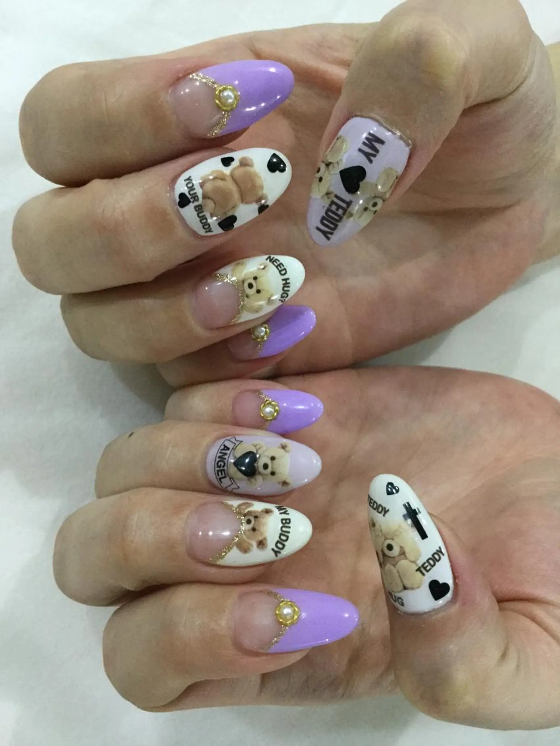 ネイル ハンドネイル 💎🐰 saki. m 🐰💎のネイルデザイン