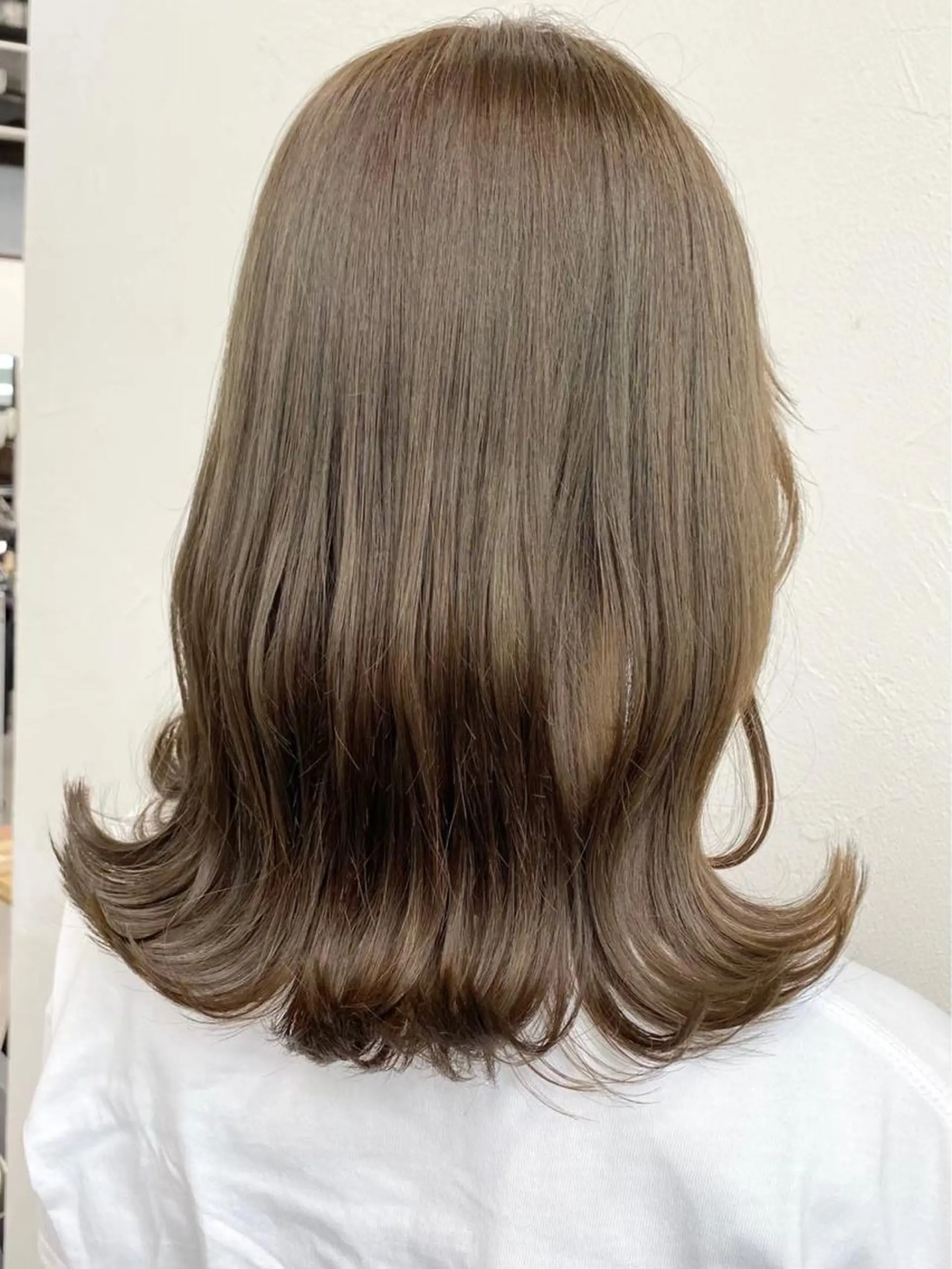 カラー ブリーチダブルカラー 【koide】のヘアスタイル