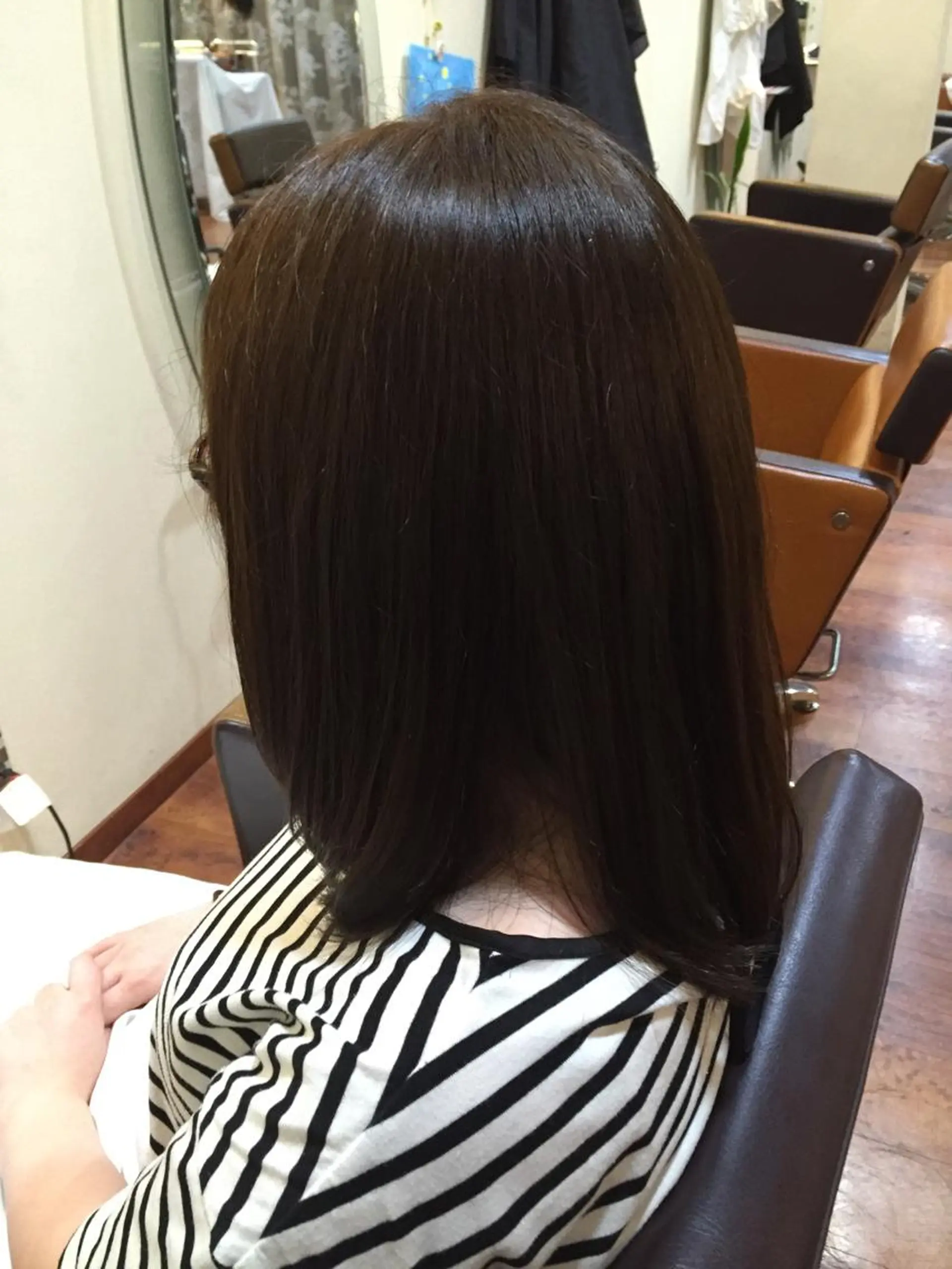 ミディアム セミロング カラー アッシュ ROOM所属・髪質改善・縮毛矯正/ 下村陽平のヘアスタイル