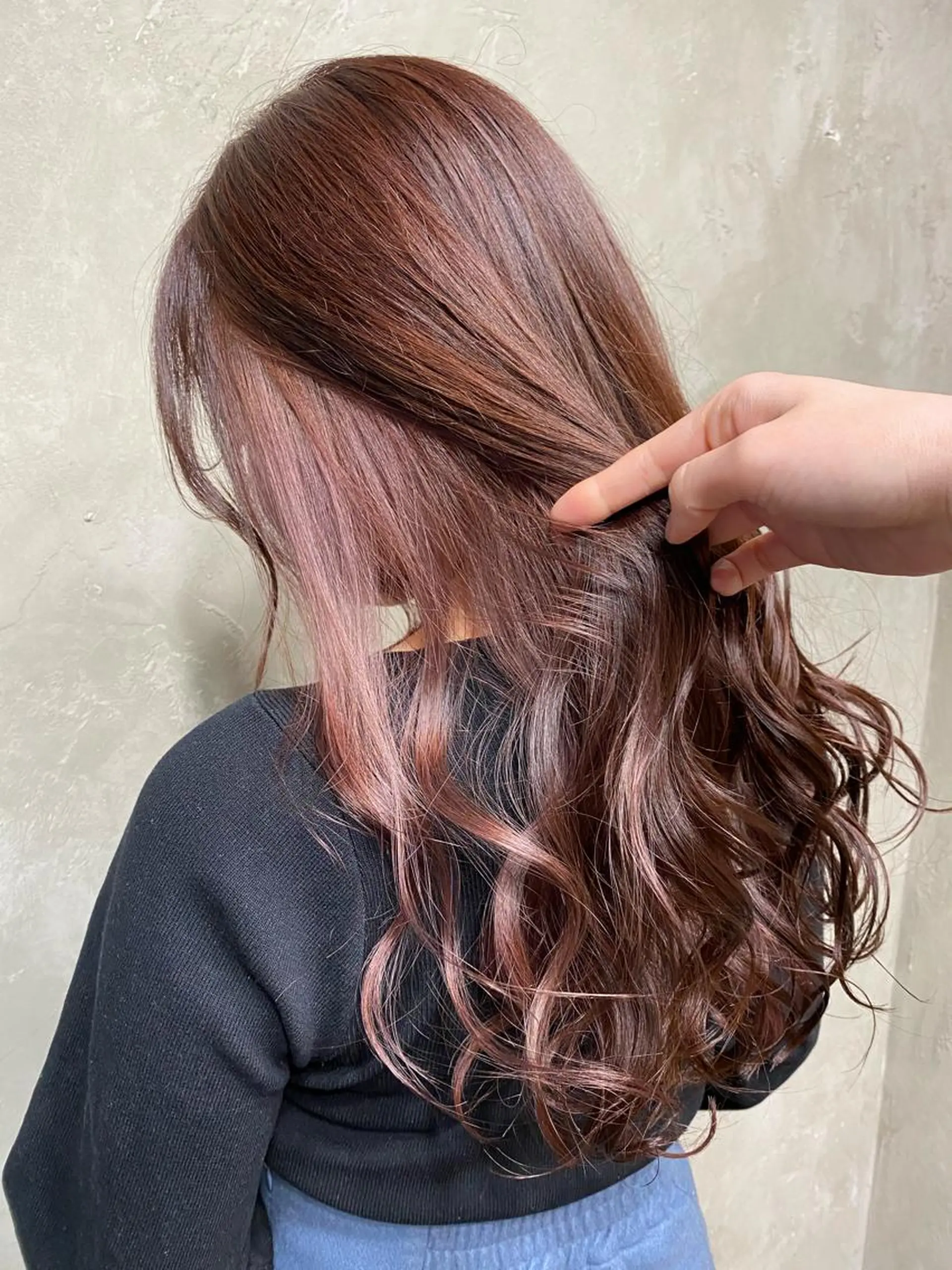 ロング カラー パーマ ヘアアレンジ メンズ キッズ ネイル マツエク・マツパ 透明感カラー イルミナカラー ヘアカラー 艶ピンク*ヘアセット 🌙shioriのヘアスタイル