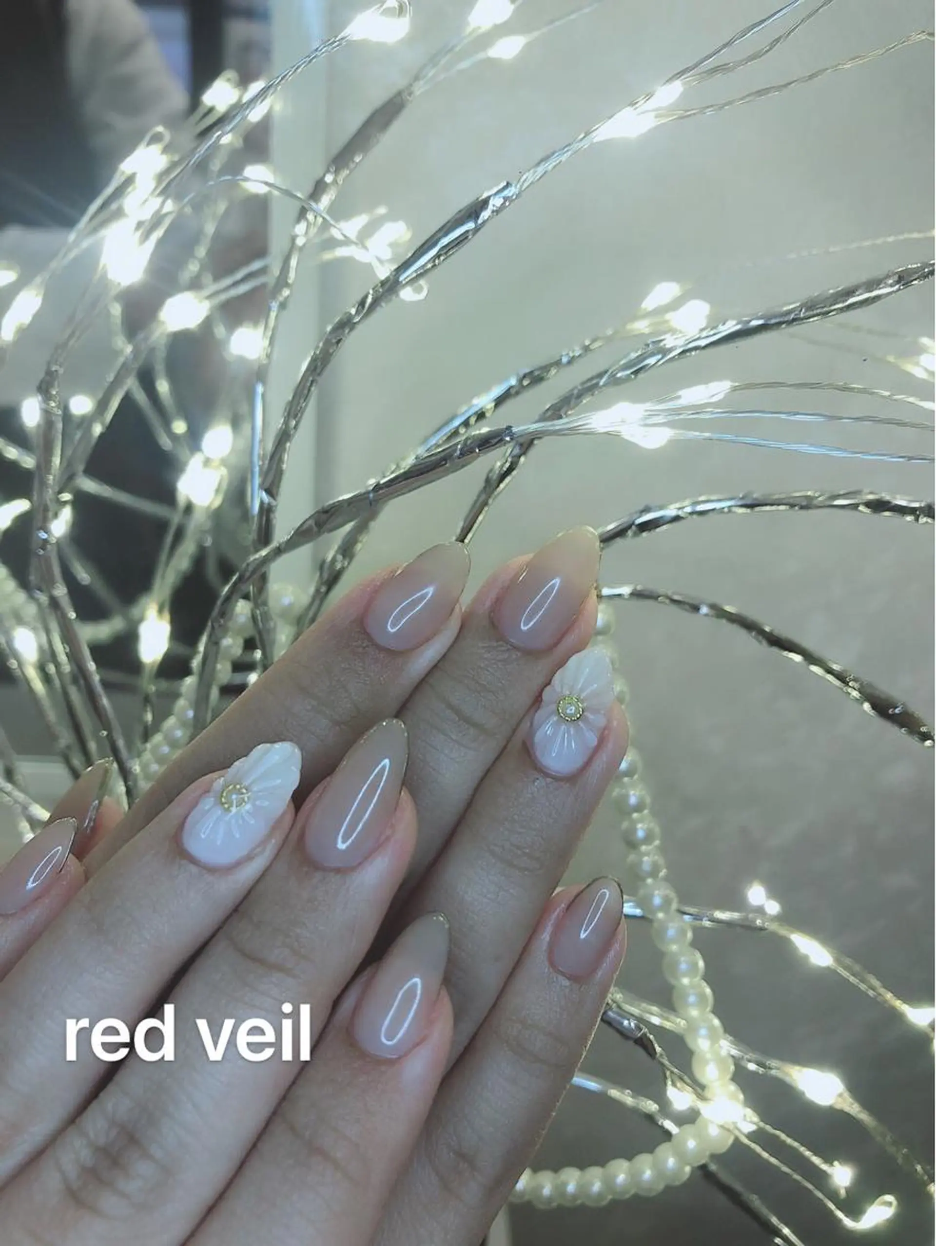 ミディアム ネイル 長さ出し専門 nynaのネイルデザイン