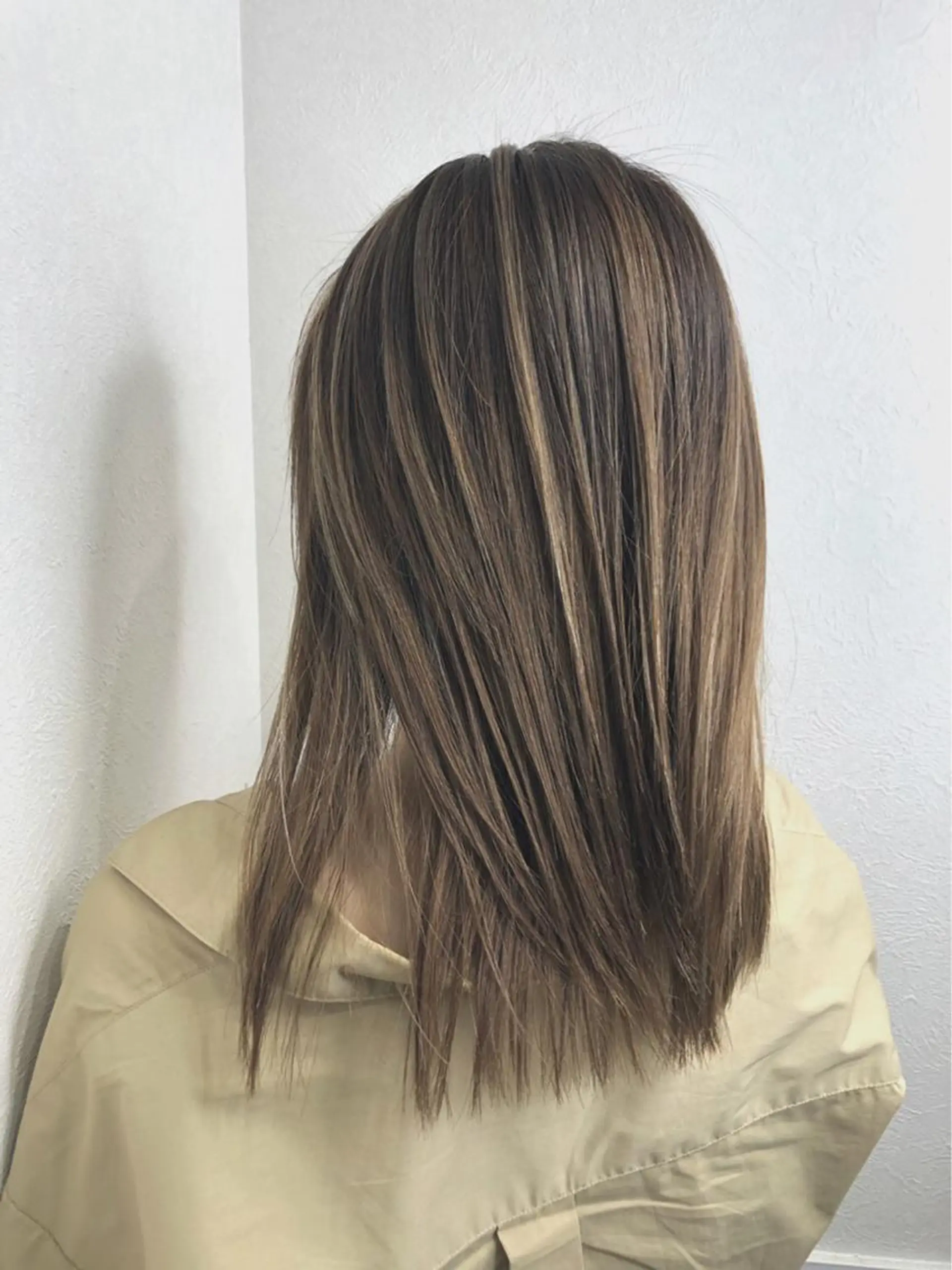 セミロング カラー パーマ ヘアアレンジ memento 斎藤大覚のヘアスタイル