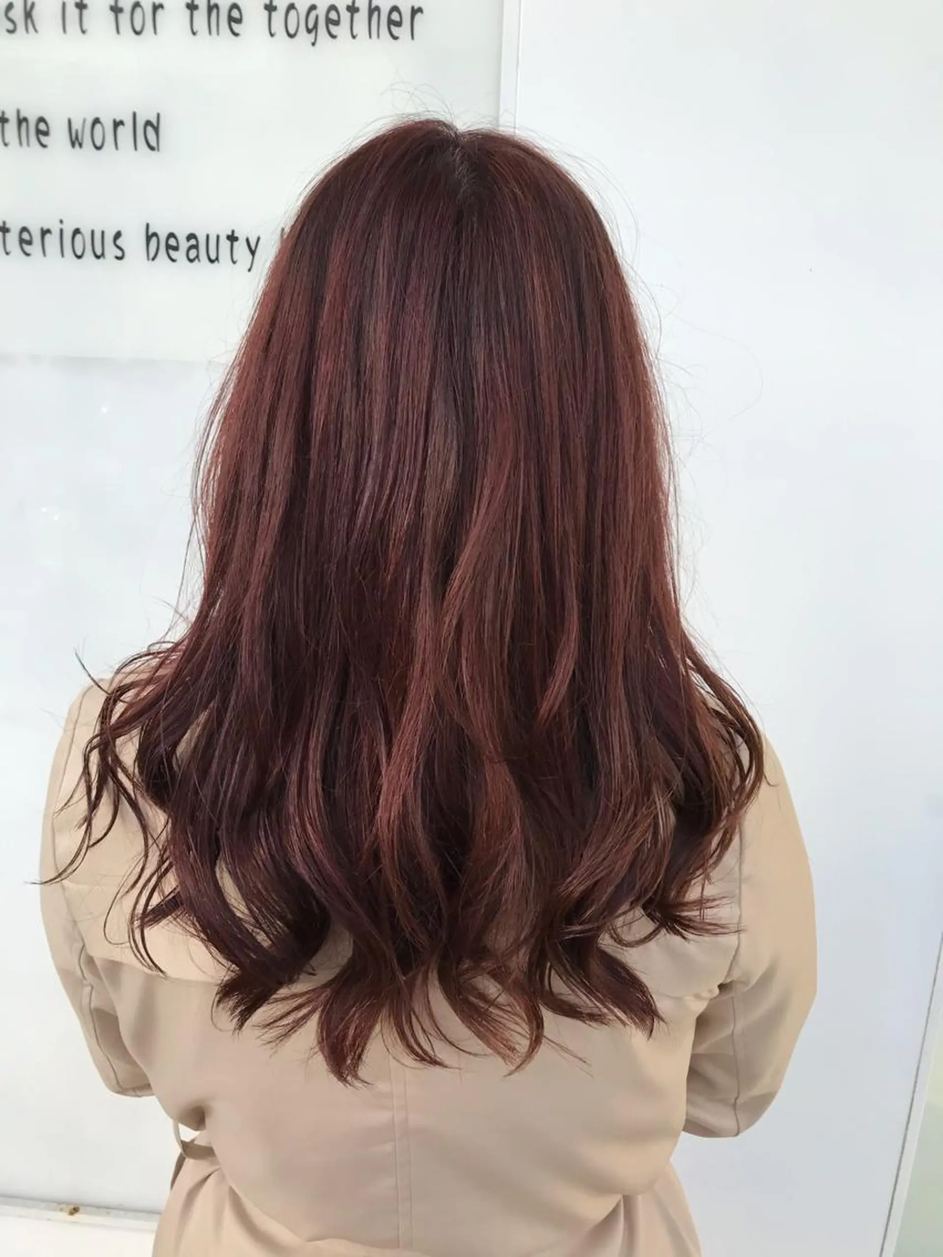 ロング カラー 保子 祐里香のヘアスタイル