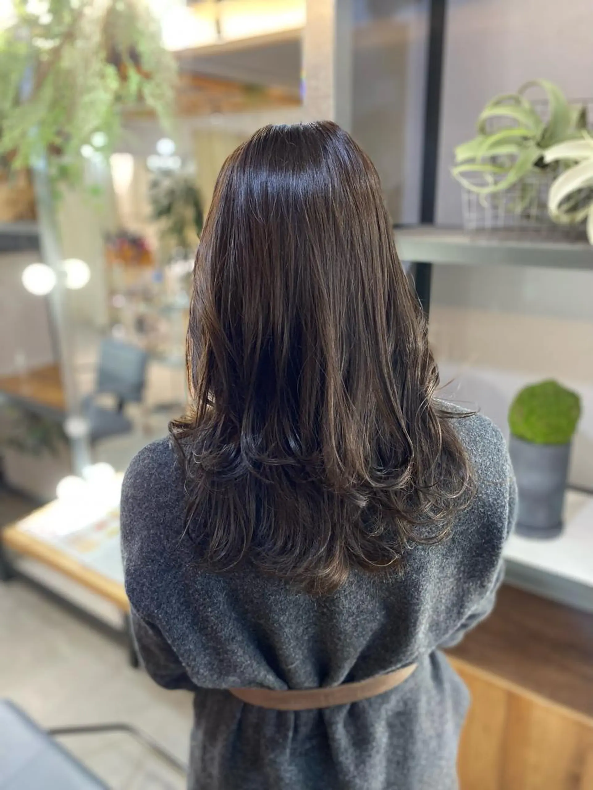 ロング カラー アッシュ 溜 一太のヘアスタイル