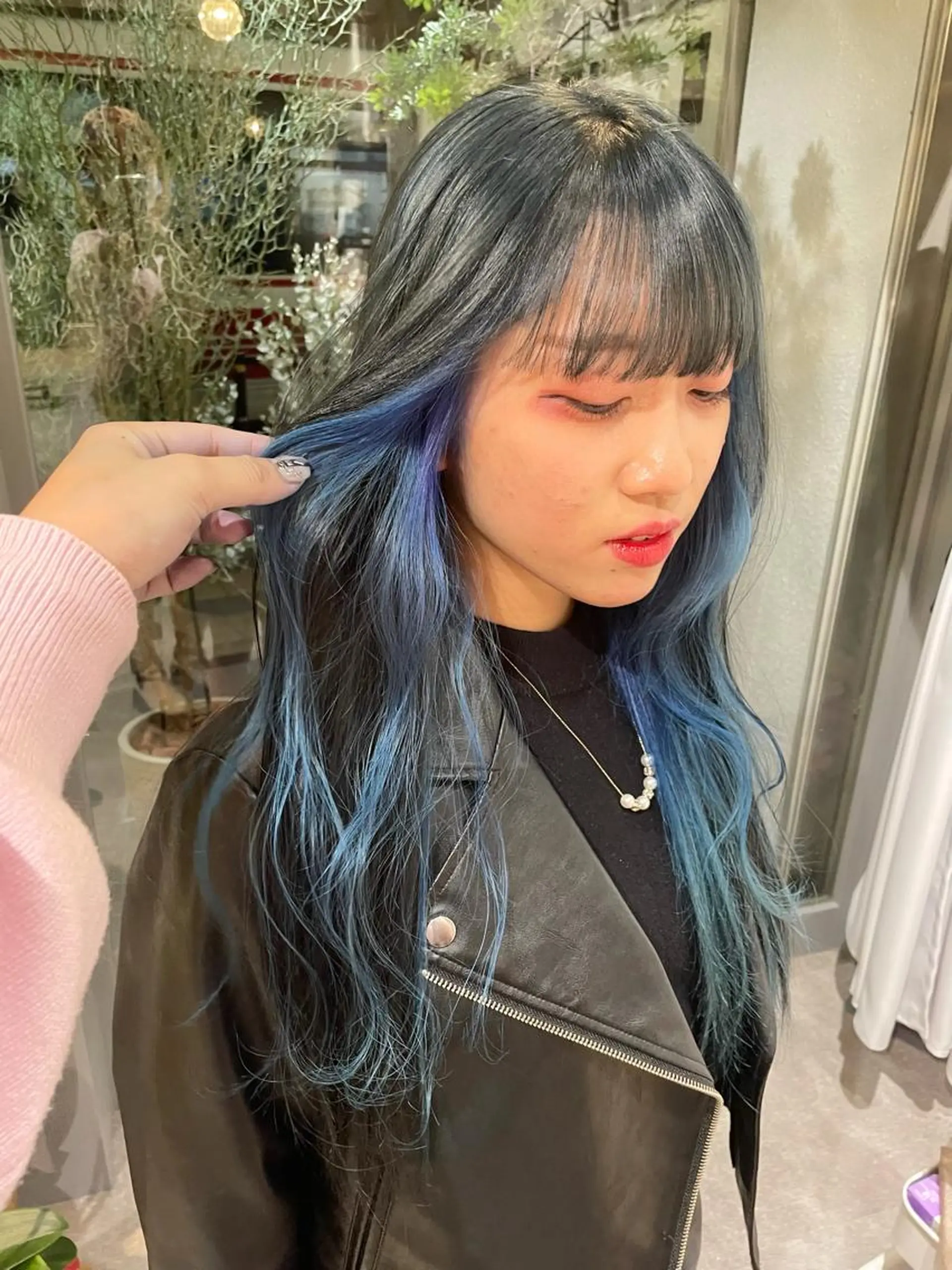 カラー 🎀ボブ＋ハイトーン シュカ👶🏻のヘアスタイル