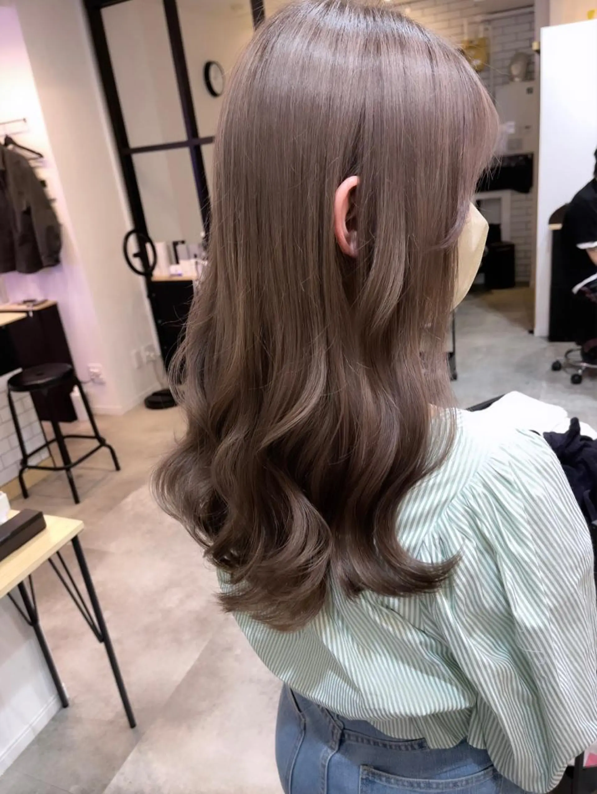 ロング カラー GATE.所属・シマヅ タイジのヘアスタイル