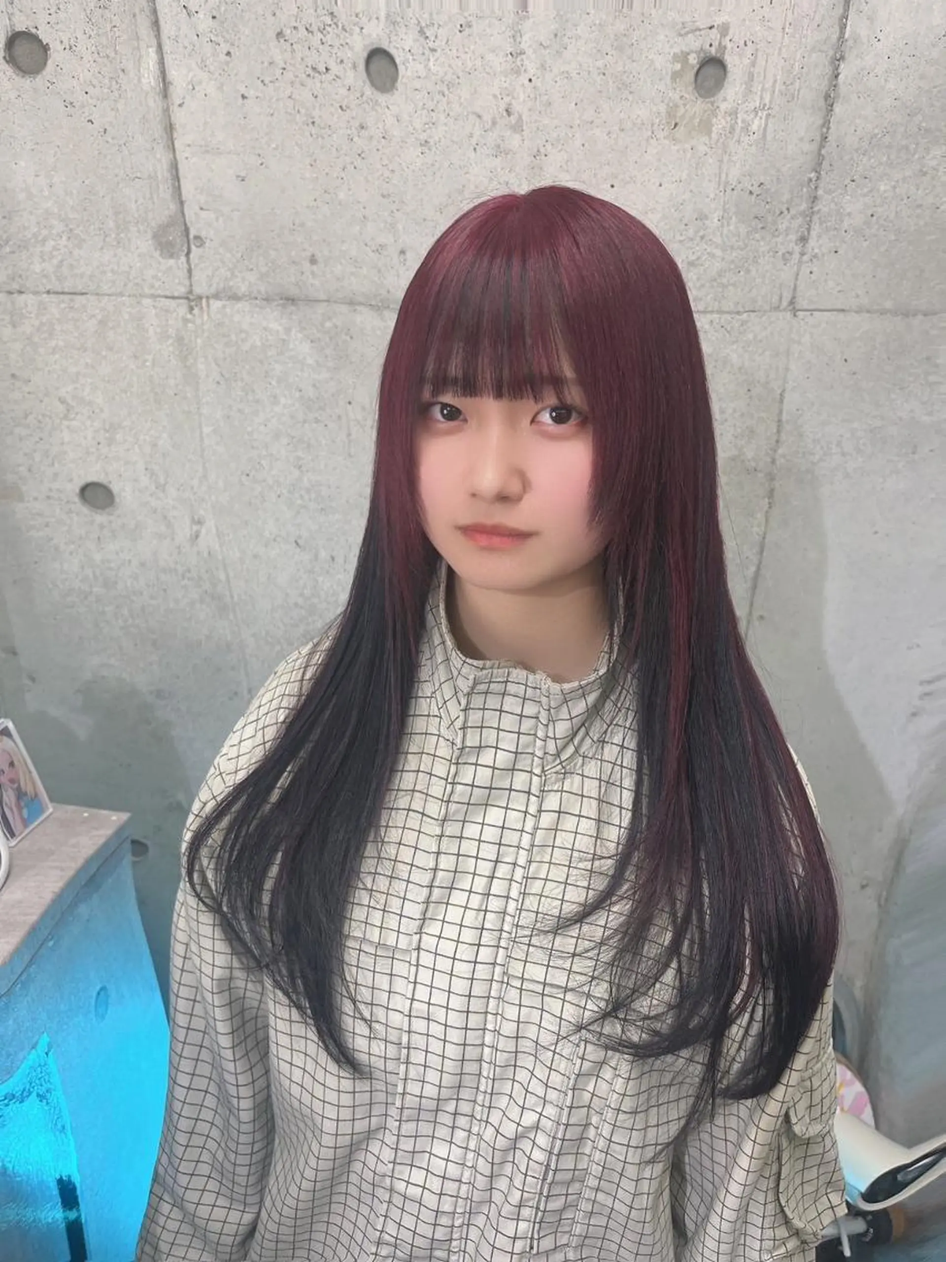 カラー ウルフカットデザイン カラー特化アールイーのヘアスタイル