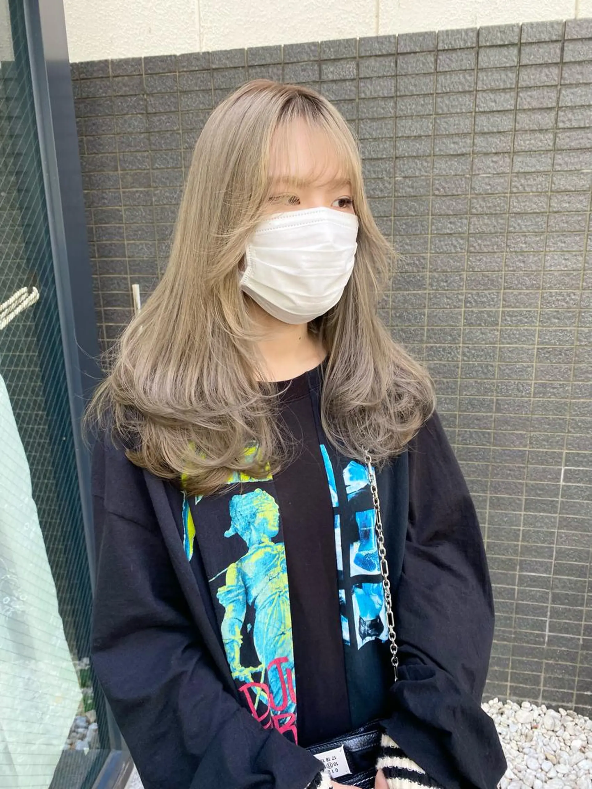 ロング カラー パーマ ヘアアレンジ 髪と音処　マトぺ所属・デザインカラー/ボブ ブリーチカラー/ユリのヘアスタイル