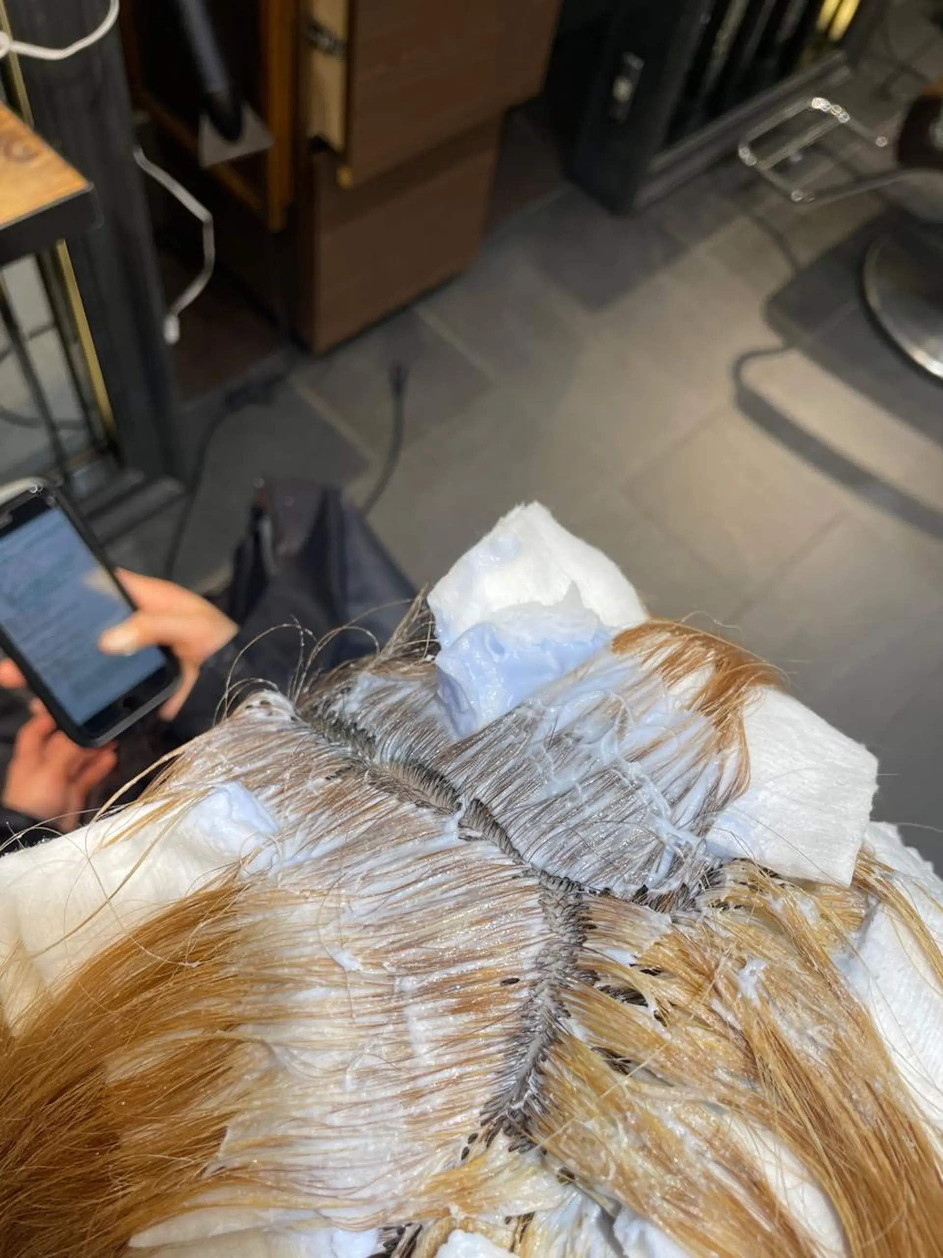 ショート カラー ブリーチ＆縮毛矯正 🧸tomoki🧸のヘアスタイル