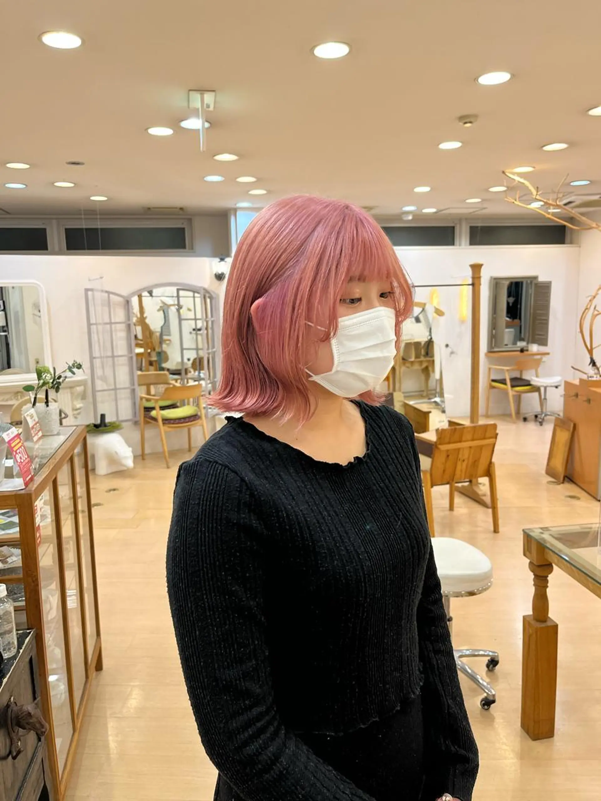 ミディアム カラー ブリーチ ピンクカラー 💠つたふうか/ 韓国/メンズヘア💠のヘアスタイル