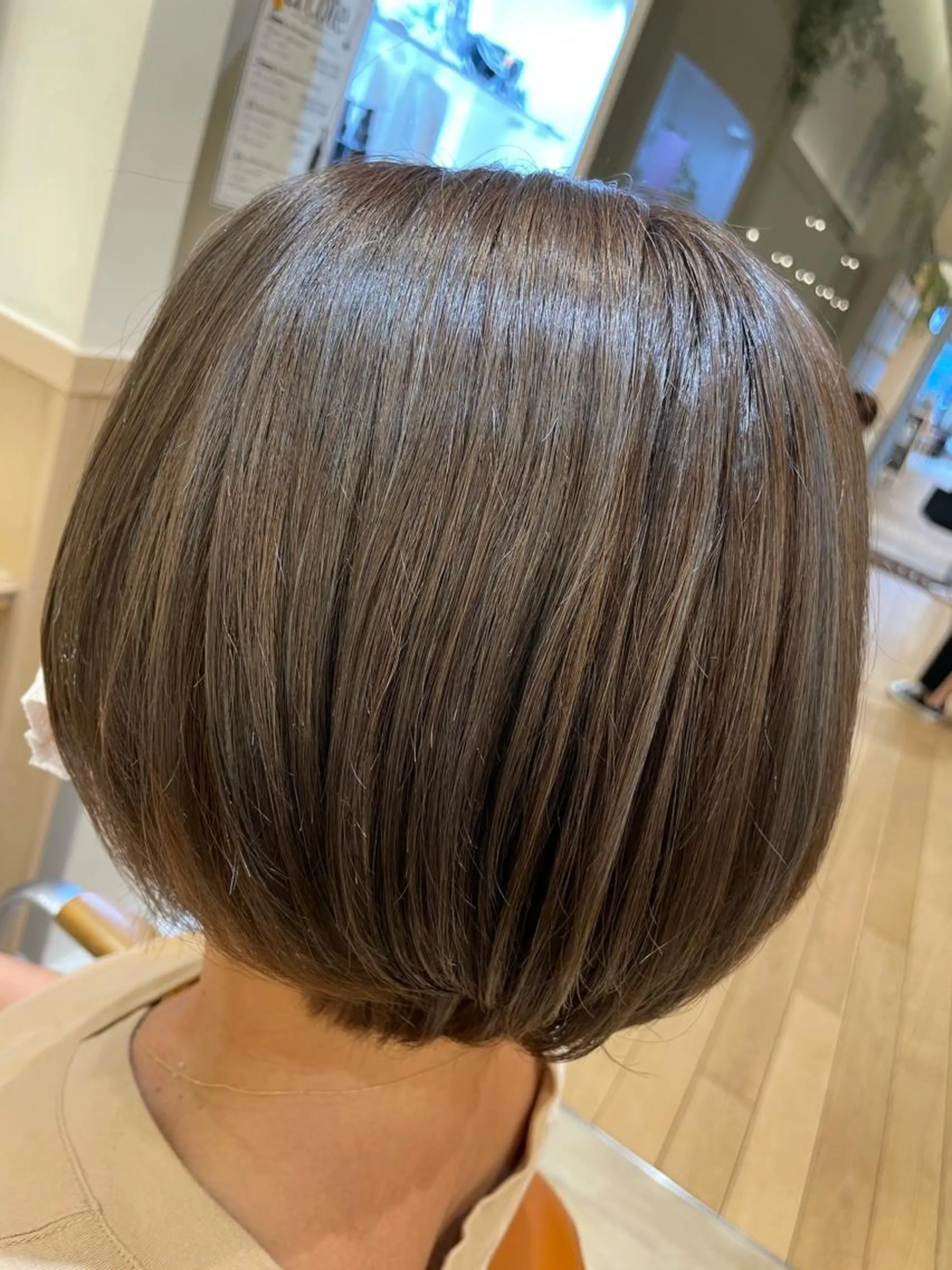 ショート カラー シャドールーツ美容師 篠原康太のヘアスタイル