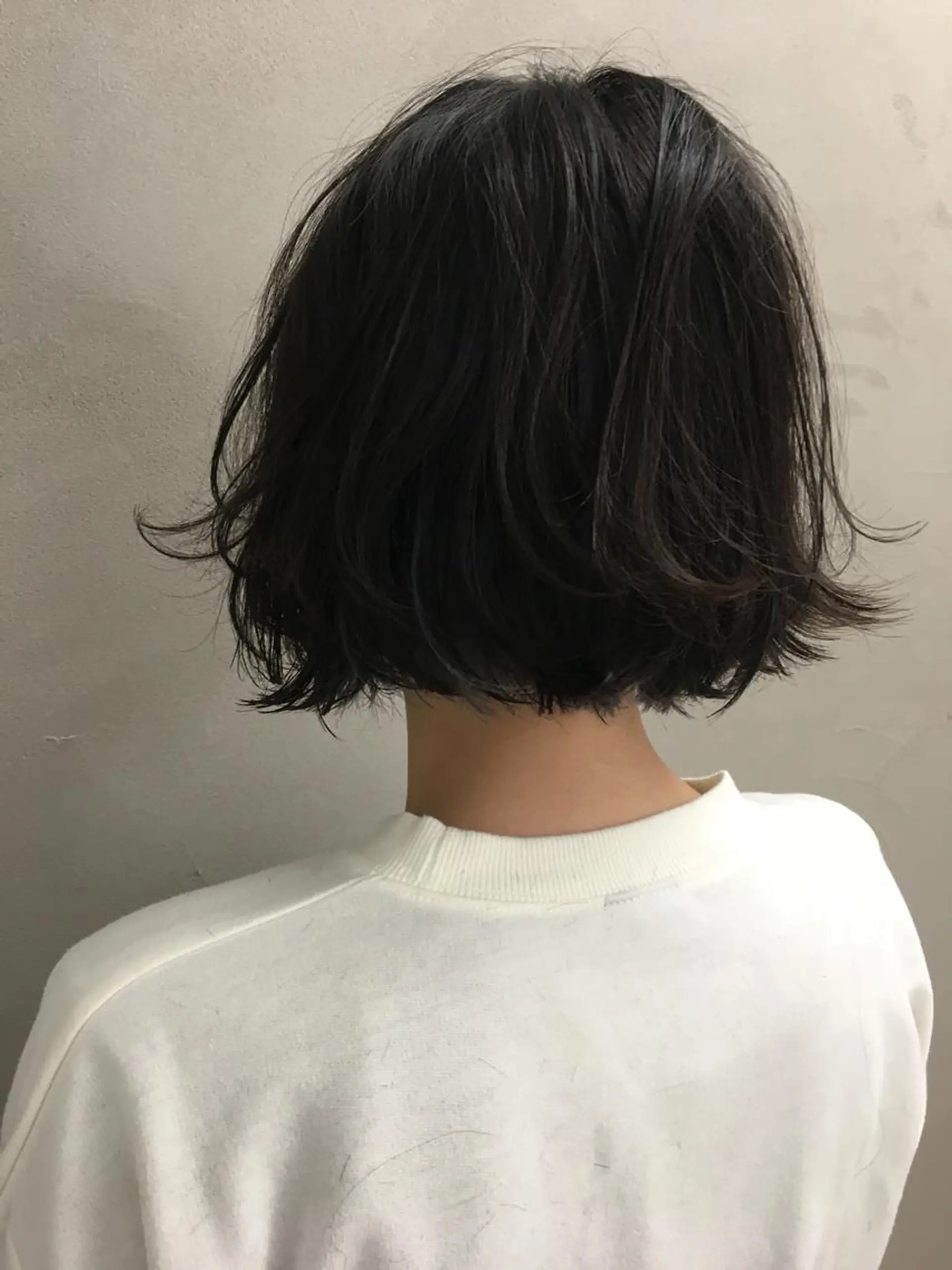 ショート カラー アディクシーカラー グレージュ 代表　土屋ヒロユキ ショートカットのヘアスタイル