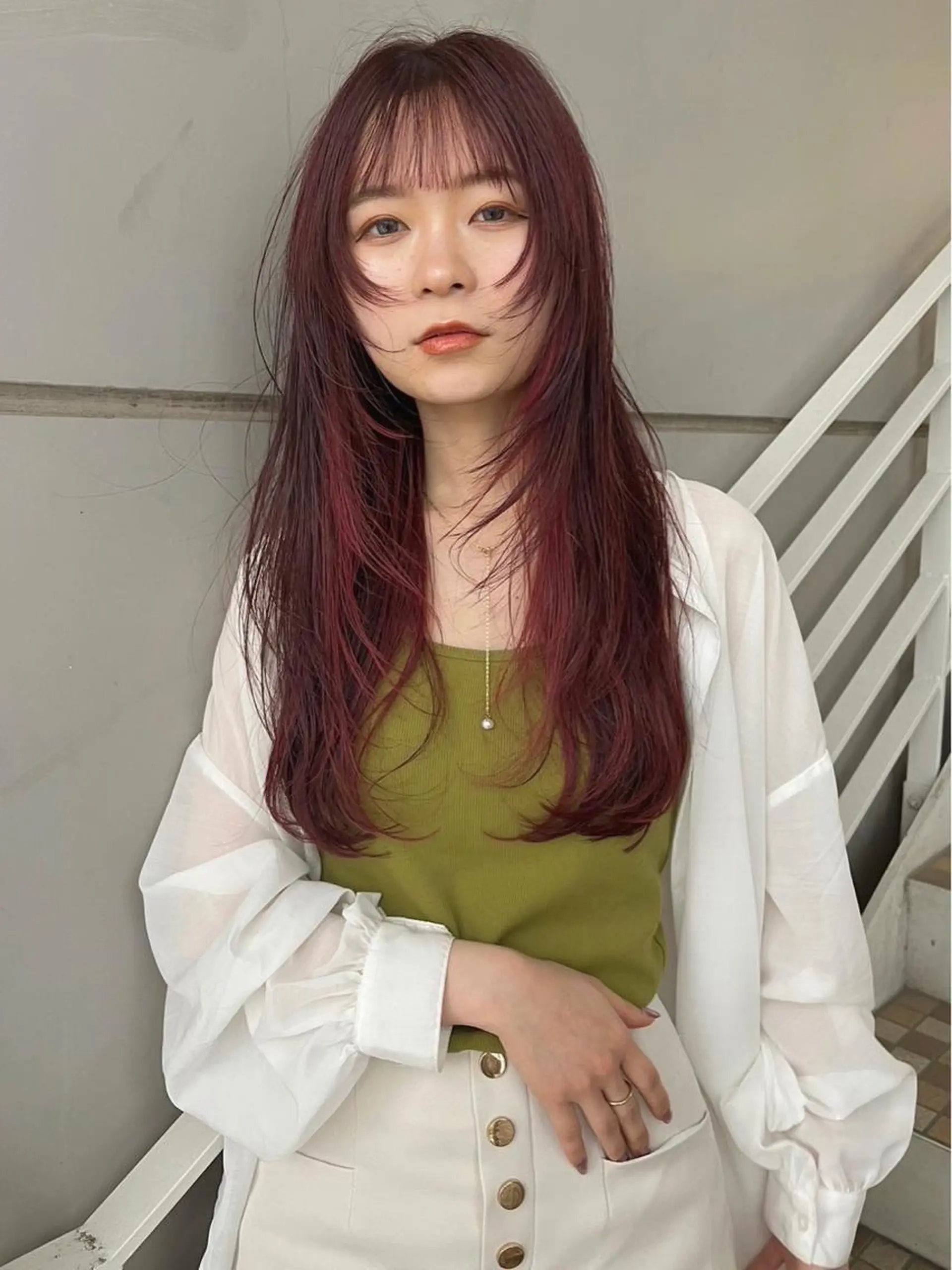 ロング カラー パーマ ヘアアレンジ ブリーチ ケアブリーチ デザインカラー ダブルカラー イヤリングカラー ヘアカラー umu.［韓国ヘア /ダウンパーマ］のヘアスタイル