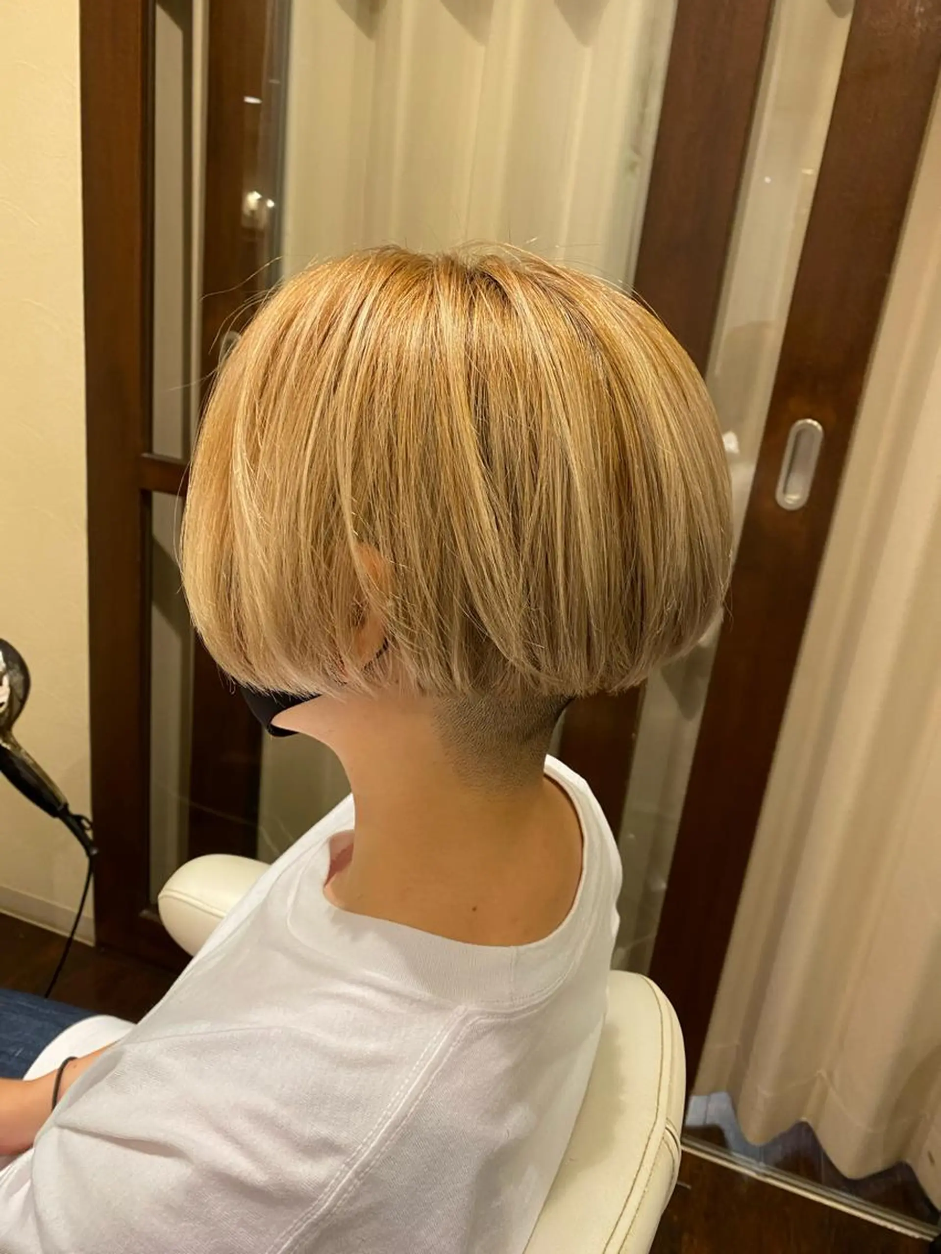 ショート 艶ｶﾗｰ｜ｽﾄﾚｰﾄ 🍟yuki🍟のヘアスタイル