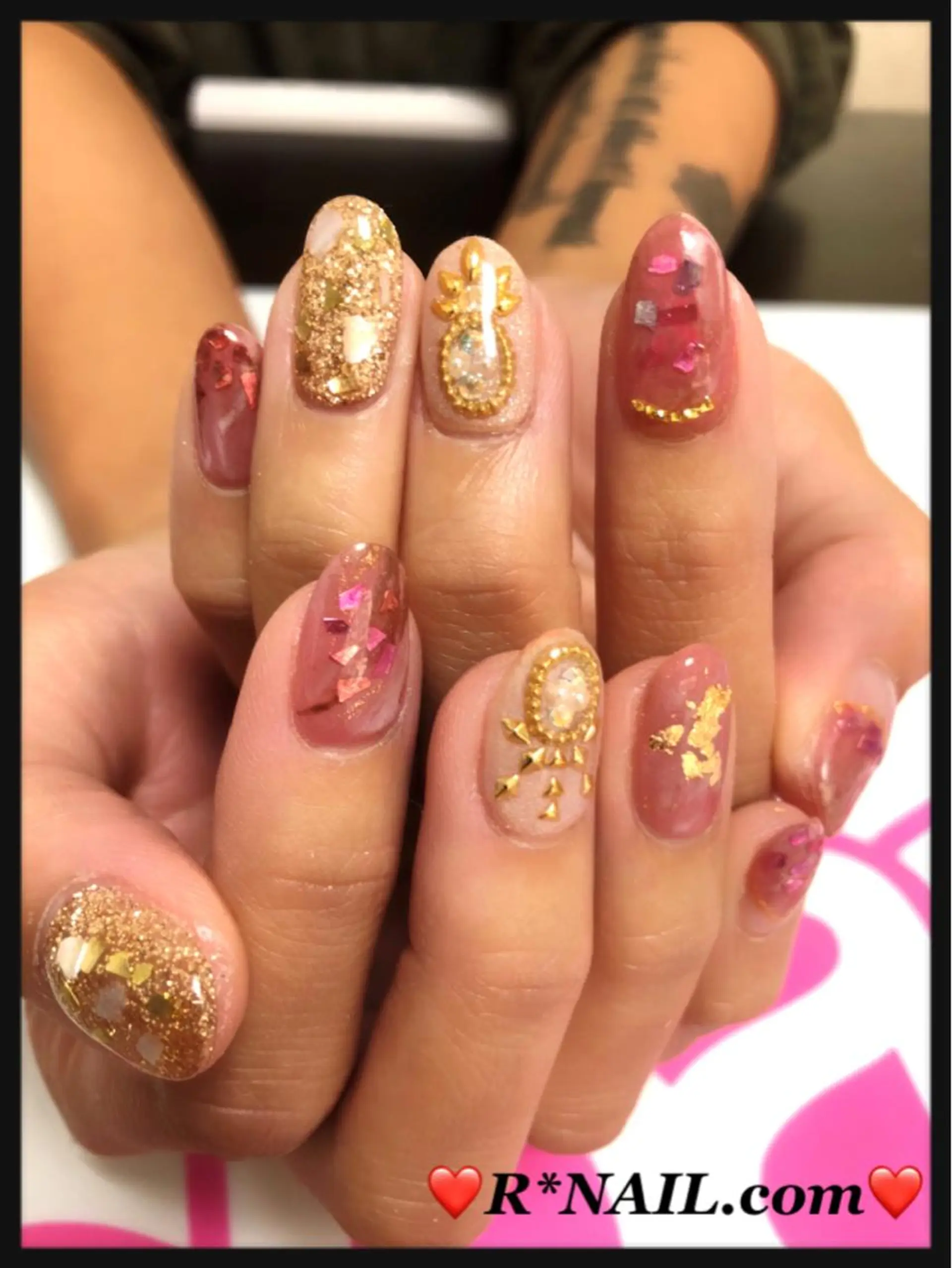 ミディアム ネイル R*NAIL .comのネイルデザイン