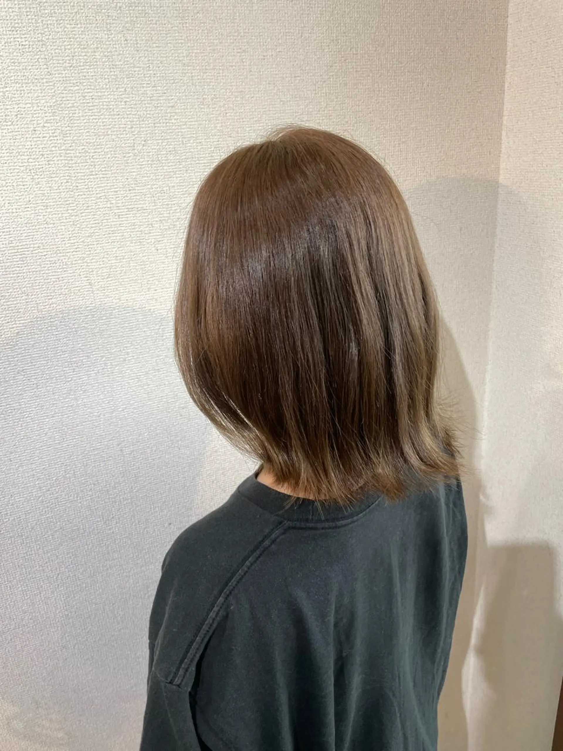 ショート 切りっぱなしボブ ボブ カット ヘアカラー 野口 茂宰のヘアスタイル