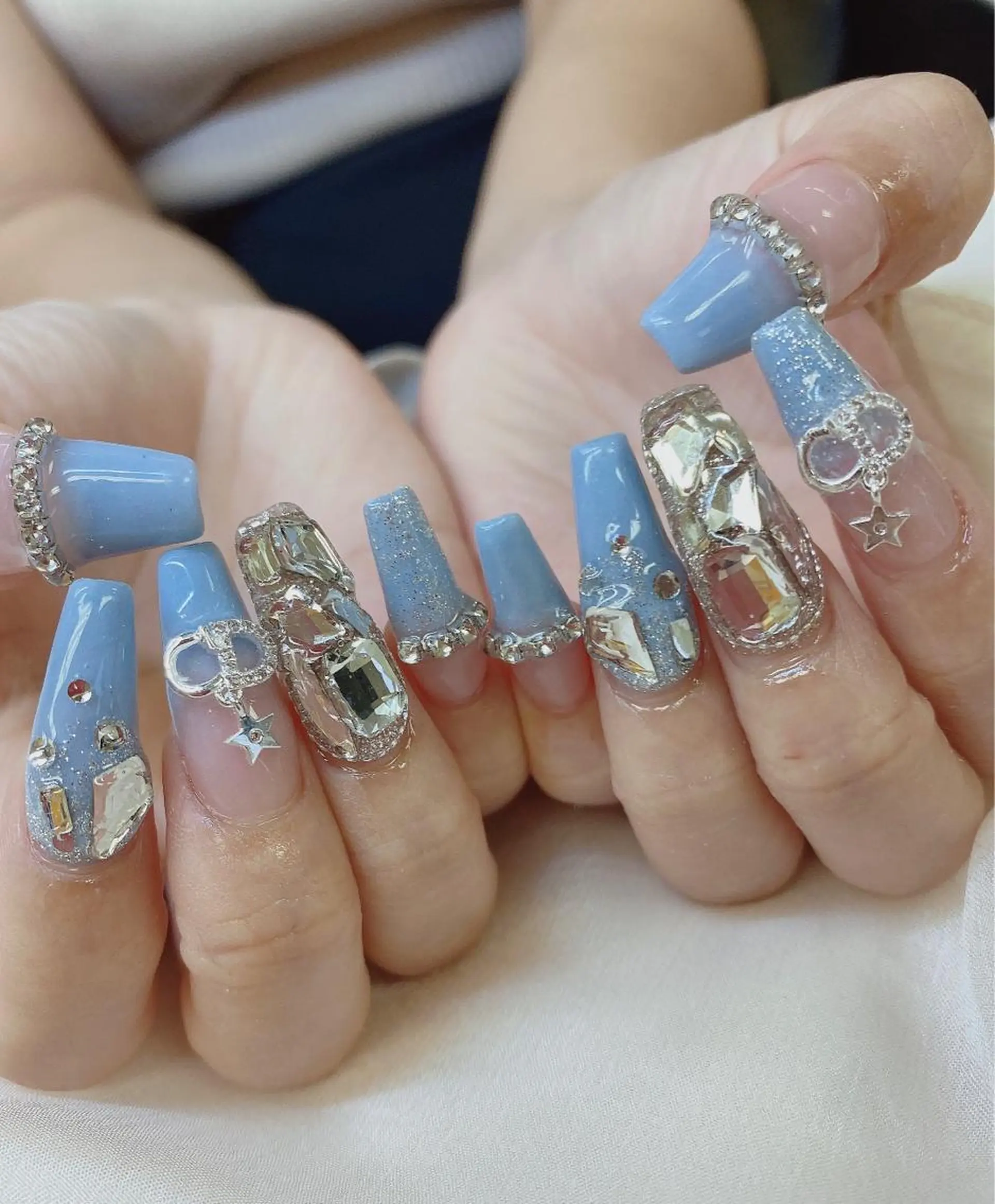 セミロング ハンドネイル JNA認定講師🌸 RIEのネイルデザイン