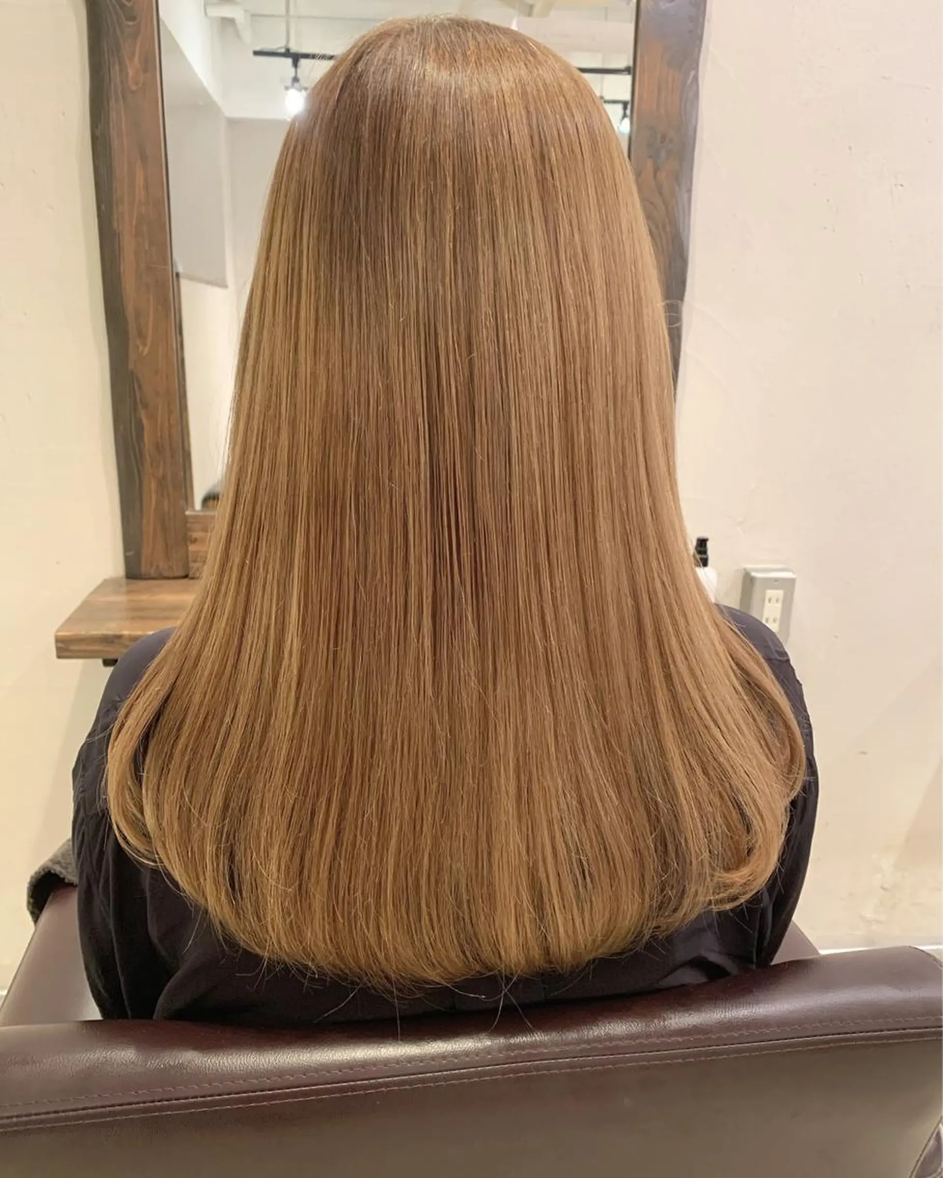 ロング カラー 透明感/オリーブ/ グレージュ/YUKAのヘアスタイル