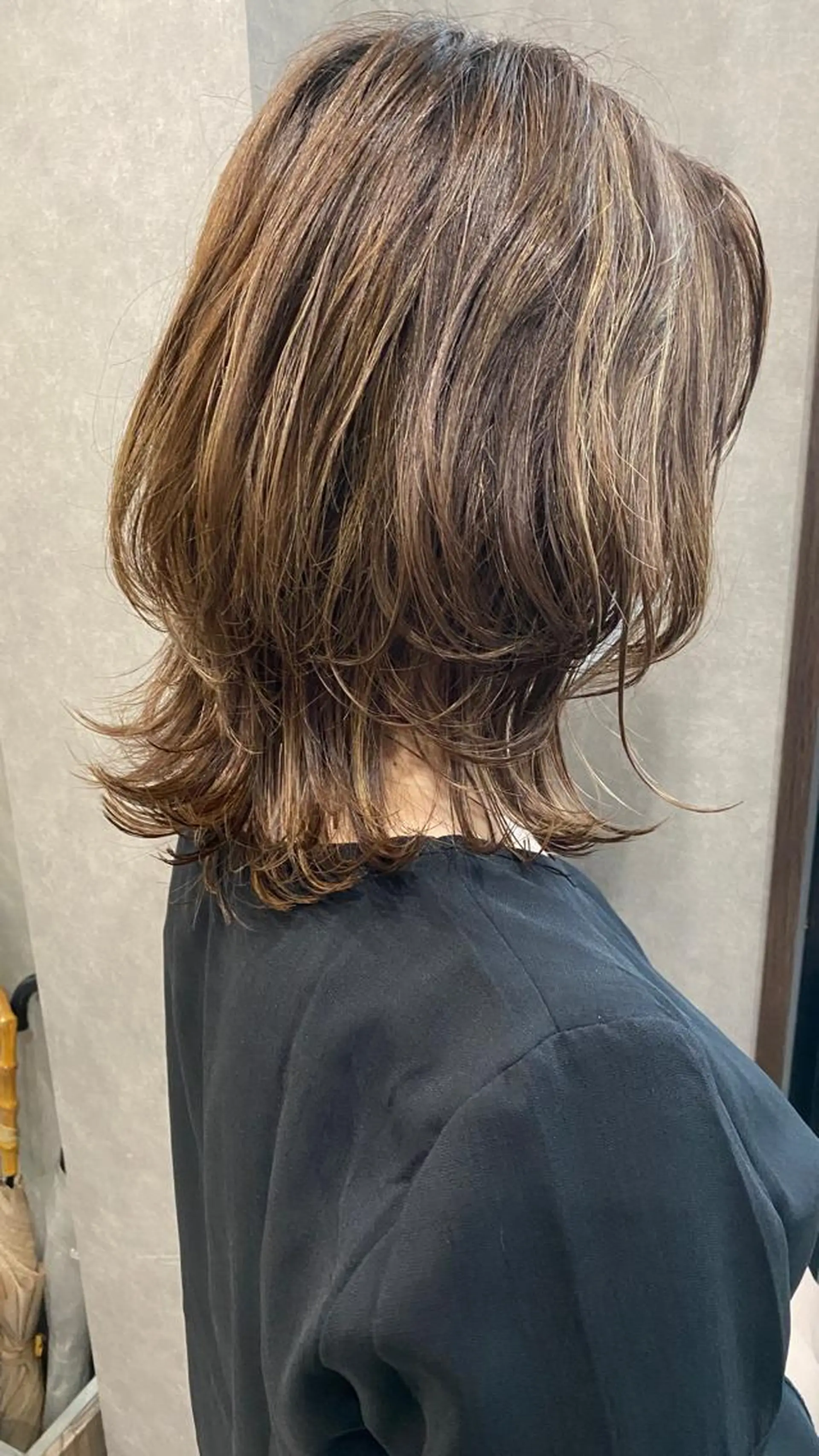 ミディアム カラー ハイライトカラー ハイライト ウルフカット Bianca所属・Bianca  代表 硲　貴亮【東武練馬】のヘアスタイル