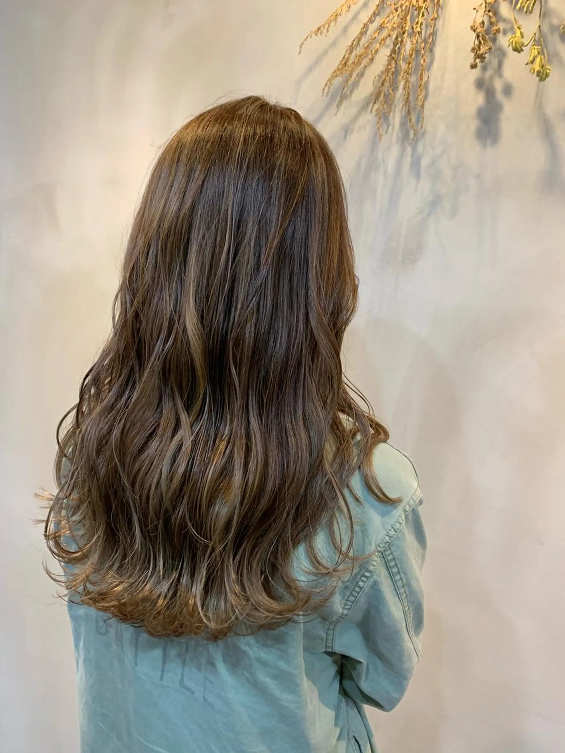 ロング カット ヘアカラー トリートメント 山本 みきのヘアスタイル