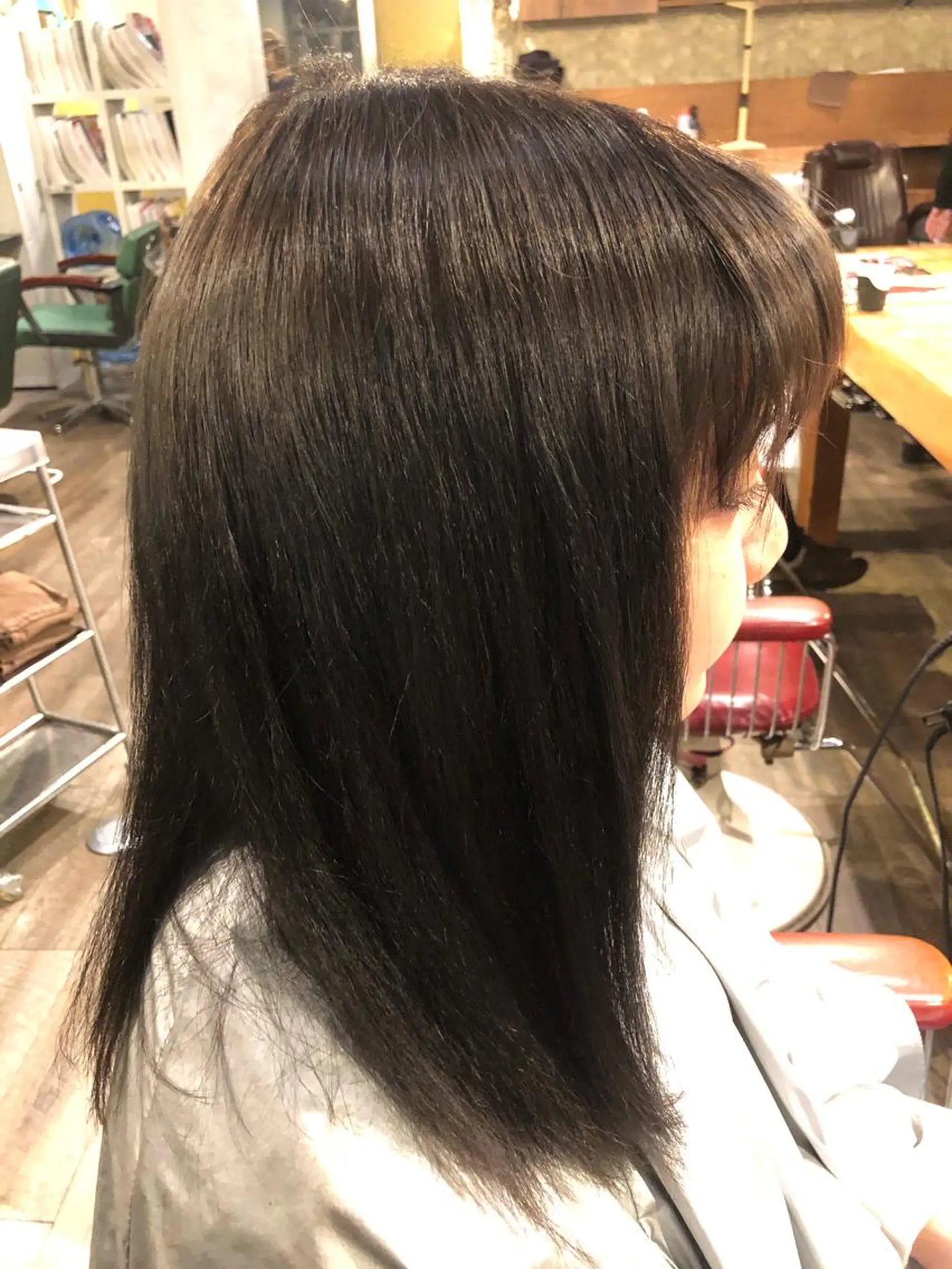 カラー アッシュ ブリーチ MENAトリートメント専門店bySafaria所属・ISHIMORI  のヘアスタイル