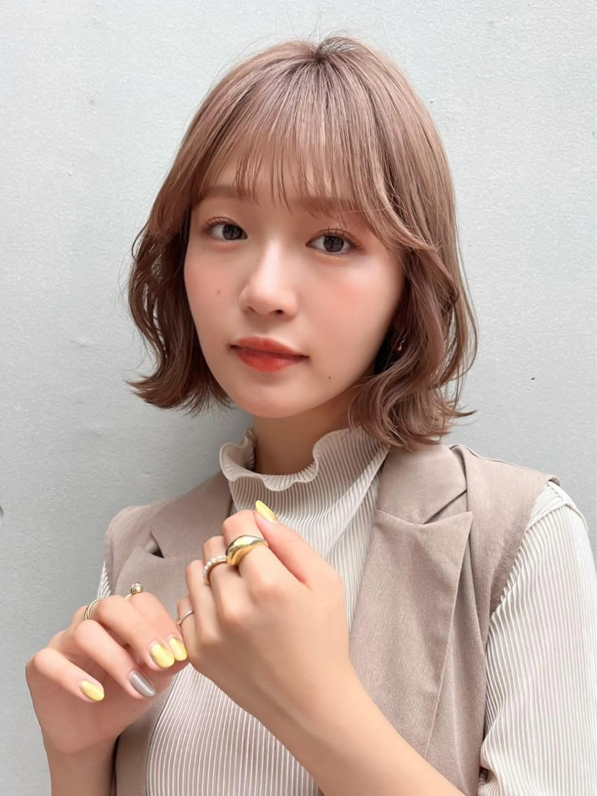 ミディアム カラー ベージュカラー ミルクティーベージュ ボブ 髪質改善カラー☆ ヘアアレンジmiyuのヘアスタイル