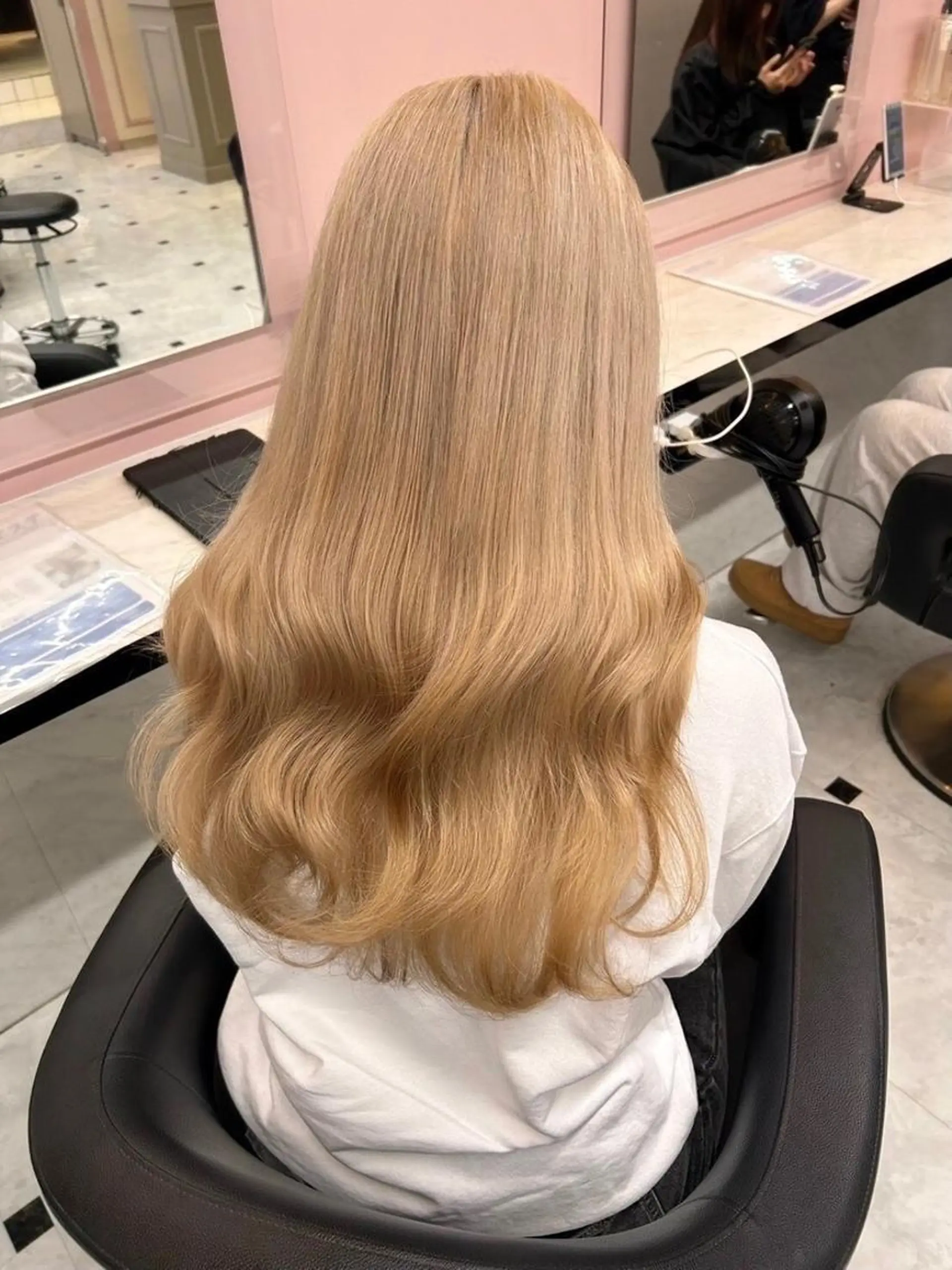 カラー ヘアカラー トリートメント ヘッドスパ ヘアセット 💕愛され透明感ヘア 💕横浜UNITEDのヘアスタイル