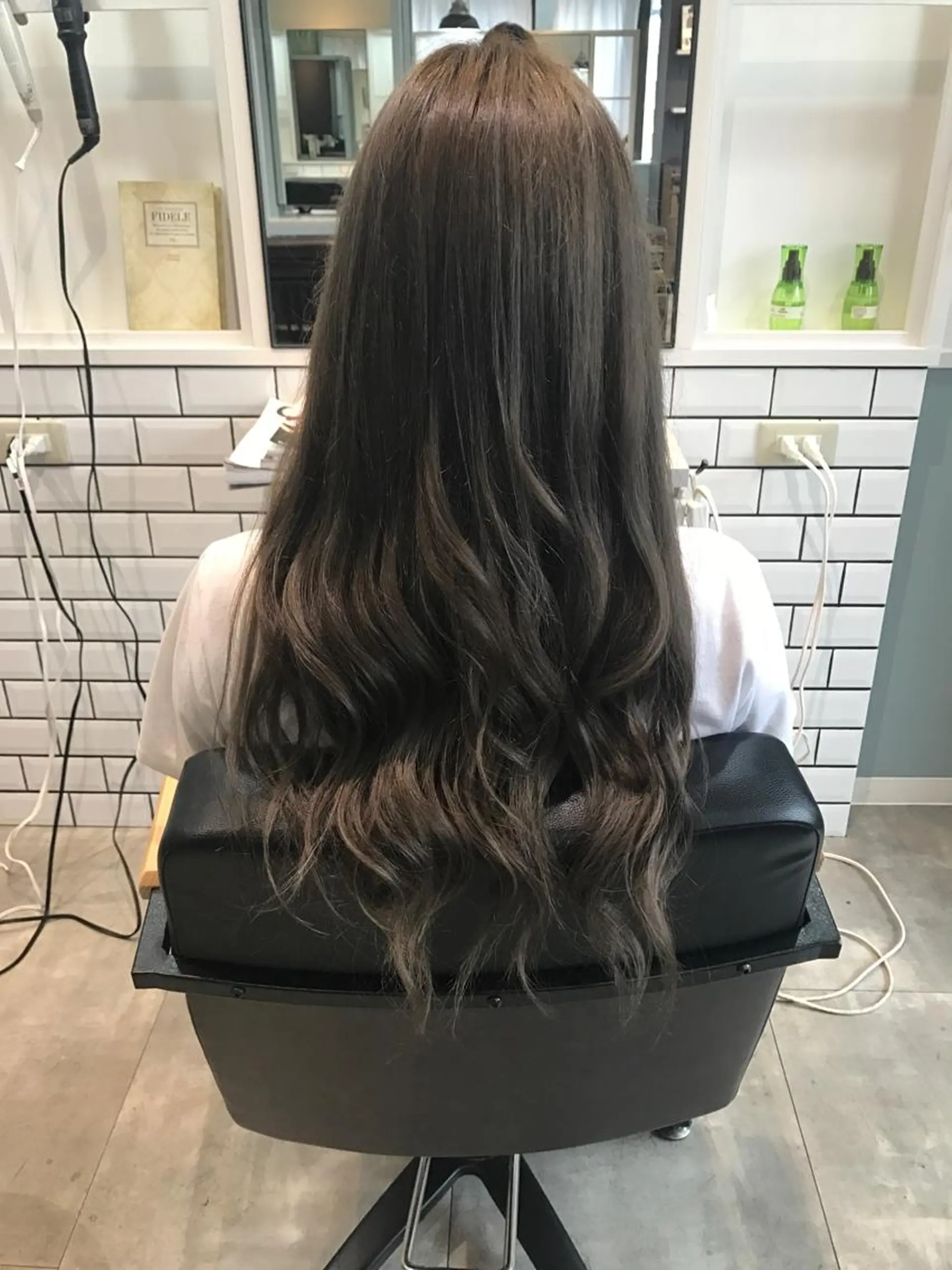 ロング カラー ヤマナカ エリカのヘアスタイル