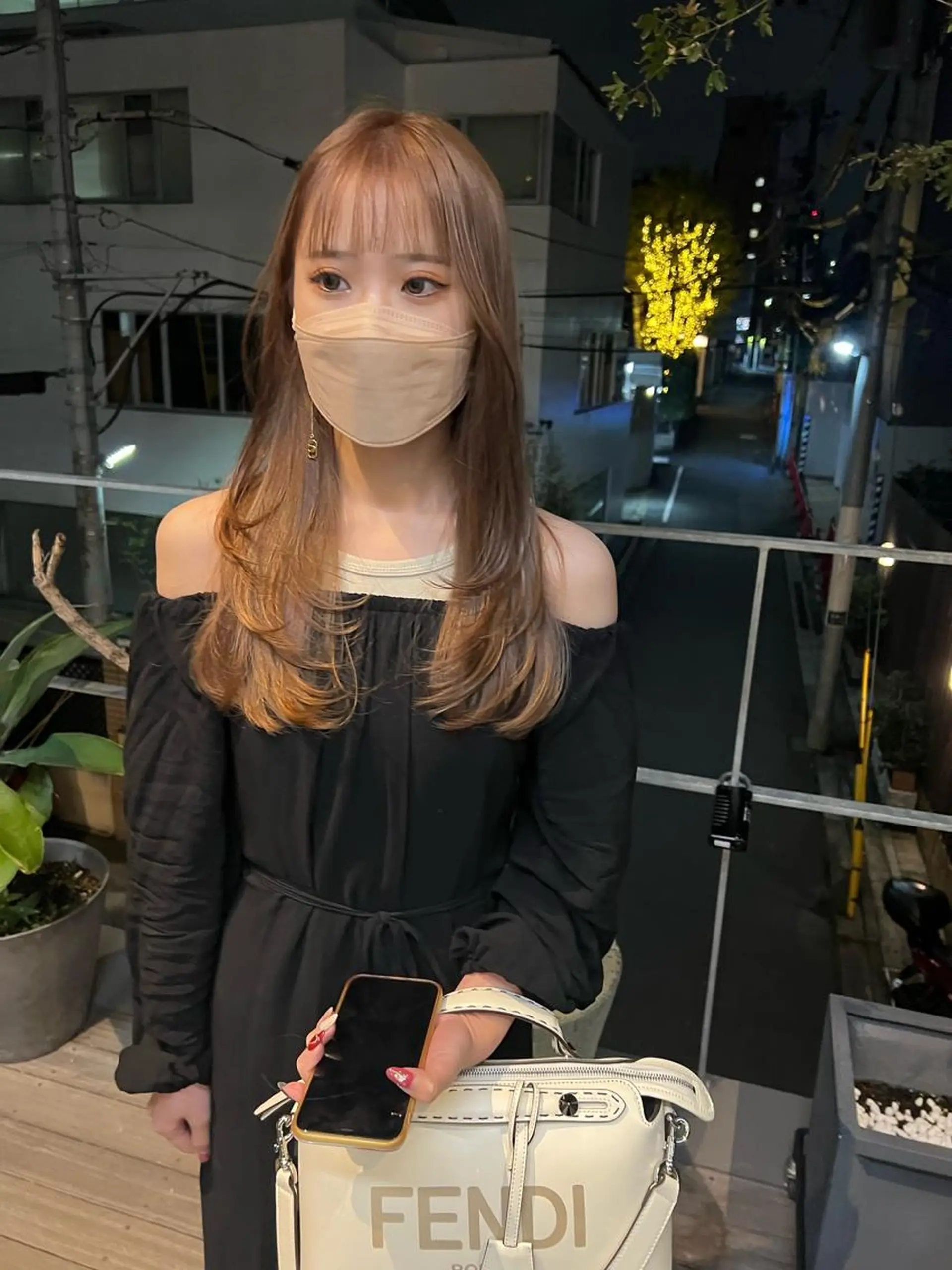 セミロング カラー ベージュカラー ブリーチ カット パーマ sakoda shunkiのヘアスタイル