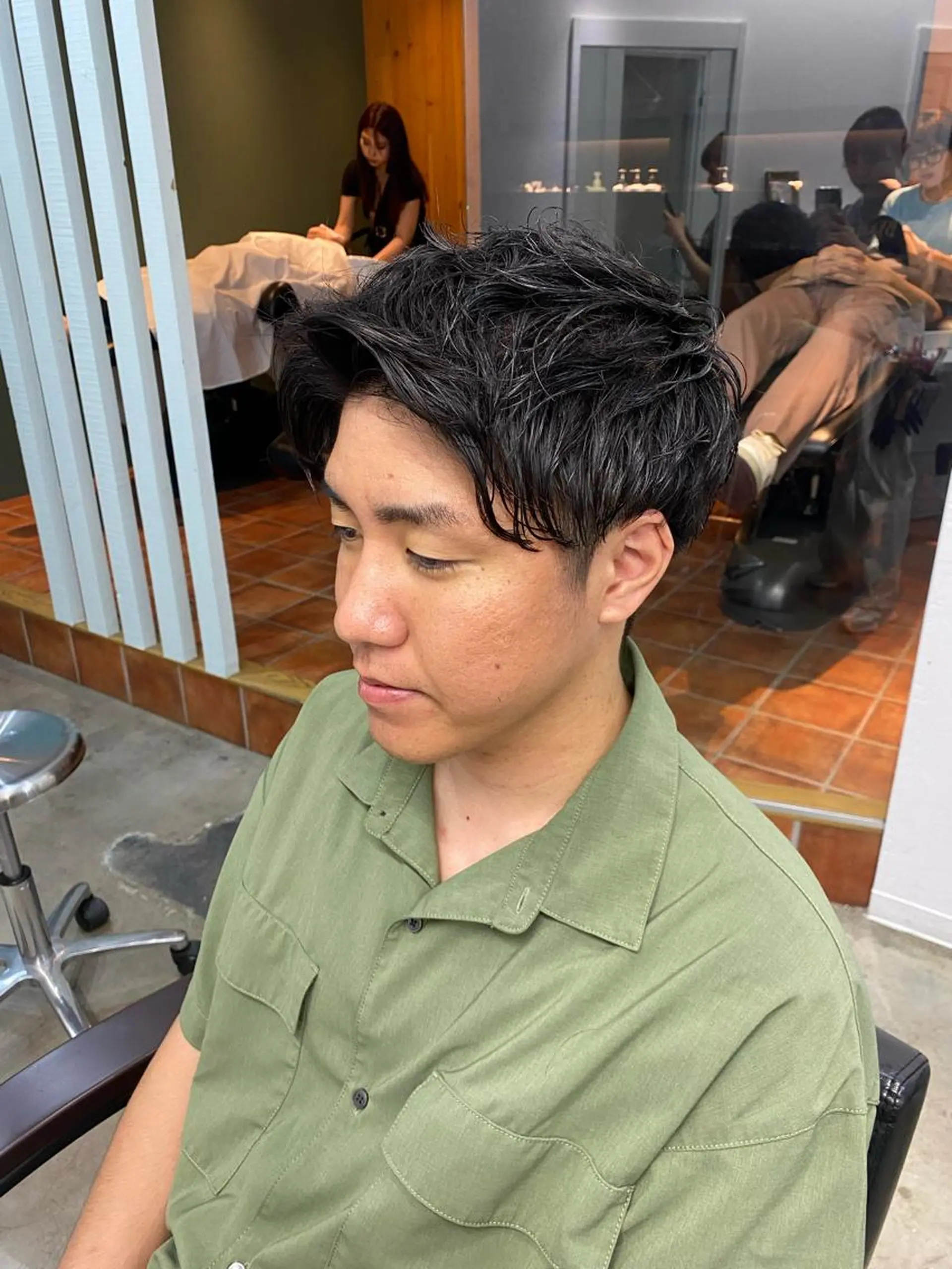 パーマ メンズ カット パーマ トリートメント レイヤーボブ/ 艶カラー/サナ🌼のヘアスタイル