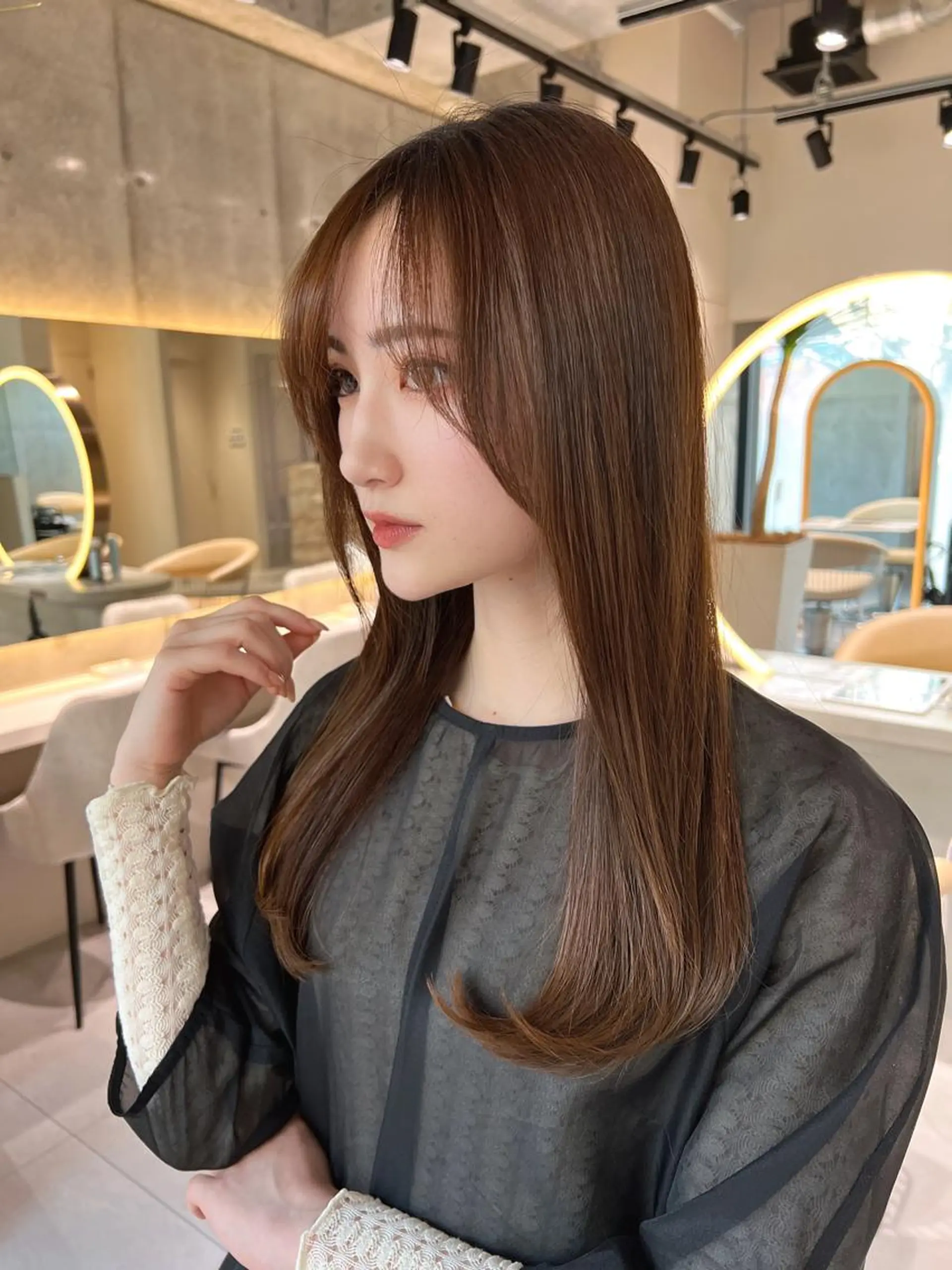 ロング 髪質改善 縮毛矯正 トリートメント 酸性ストレート ヘアカラー トリートメント 福岡縮毛矯正✨️ ストレート 向井和輝のヘアスタイル