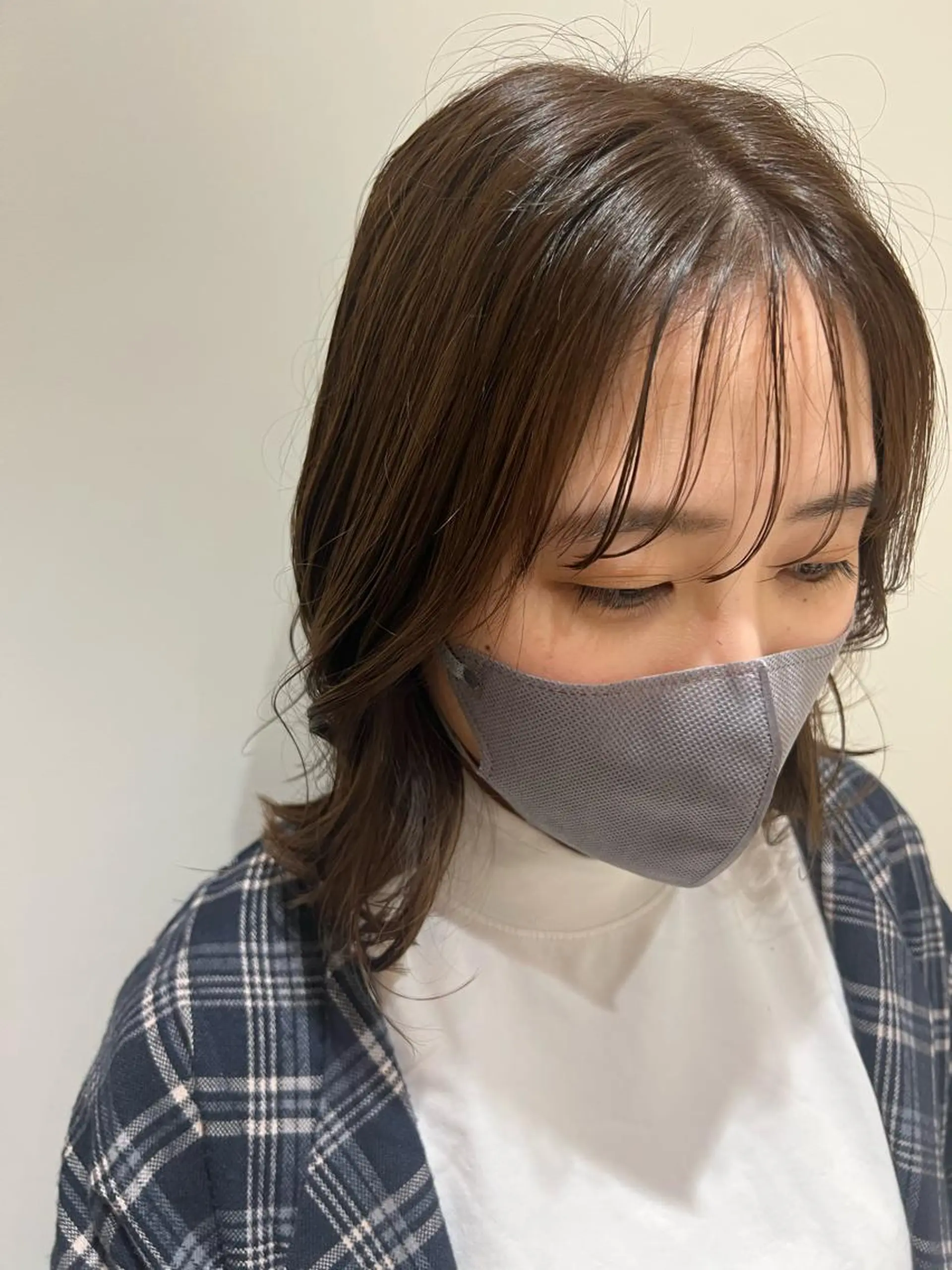 ミディアム カラー ベージュカラー 暗髪カラー🫐パーマ おくだりんかのヘアスタイル