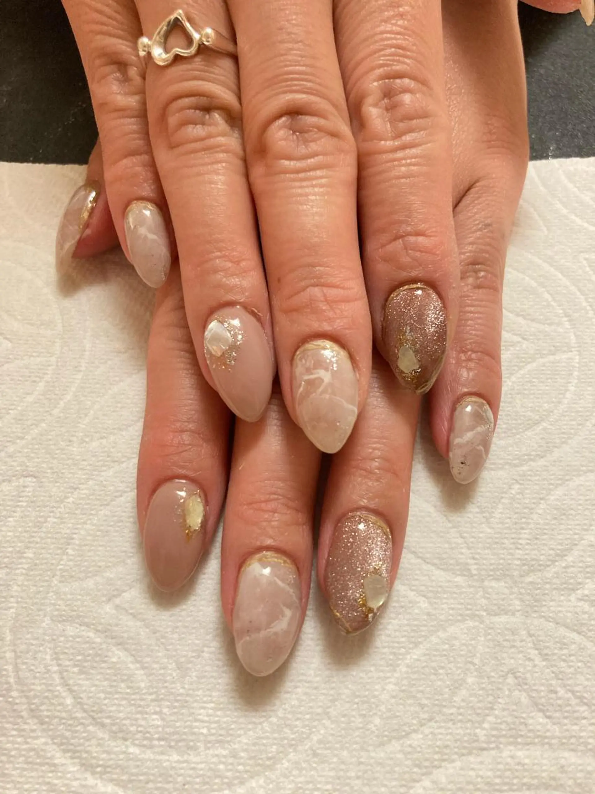 ネイル ECLAT エクラ所属・寺山 千鶴のネイルデザイン